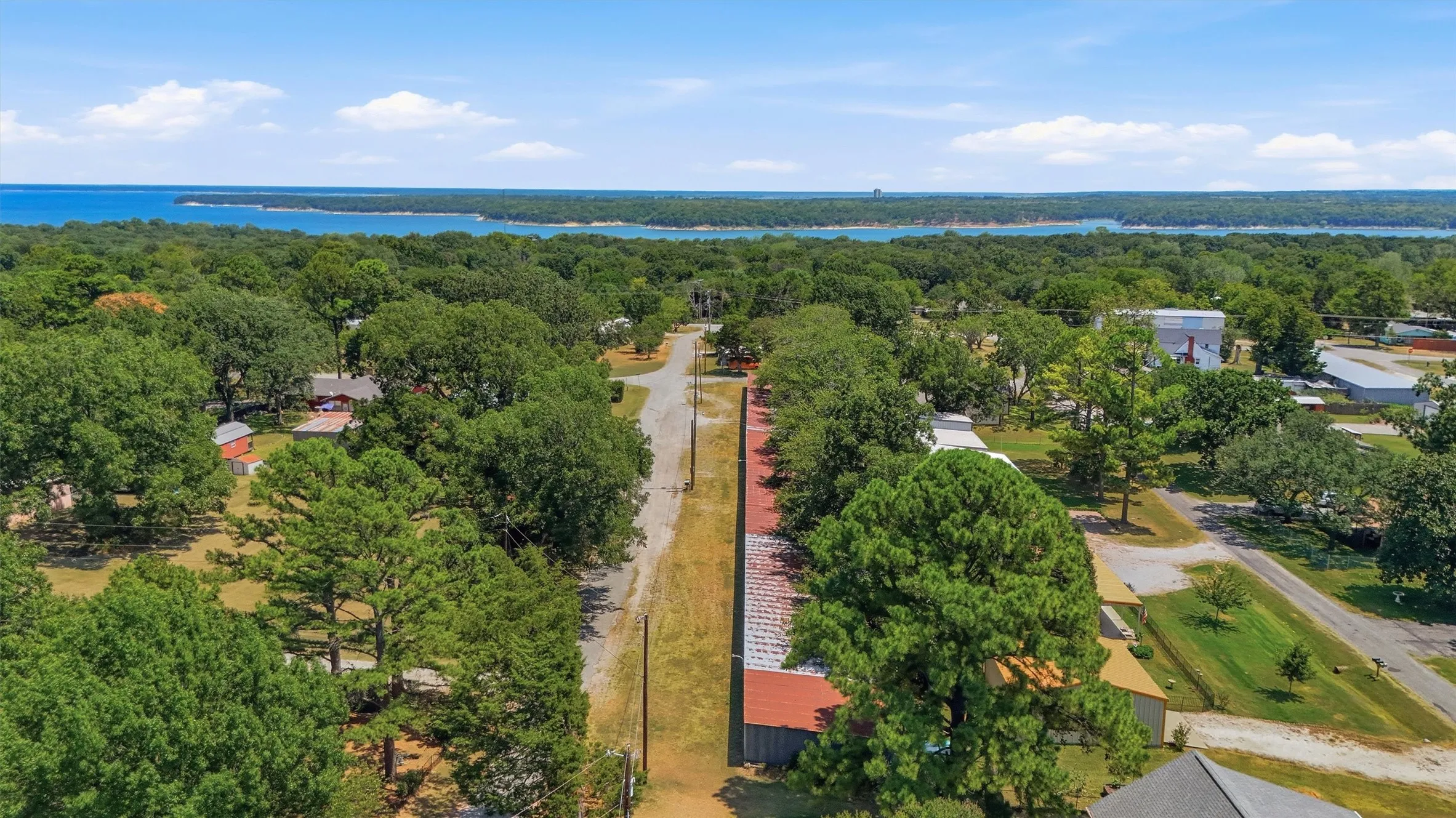 Business For Sale in Grayson County , 109 Hiland Acres Circle, Pottsboro, Texas 75076, 0, 0, Garage spaces, 0 Sqft, built in 1976, Price $169,000, mls#21357703, Real Estate Agent in Pottsboro, Homes For Sale in Grayson county, Homes For Sale in Pottsboro, Realtor in Pottsboro Texas, Real Estate Brokerage Independent Realty Texas, Luminita Cordes Realtor