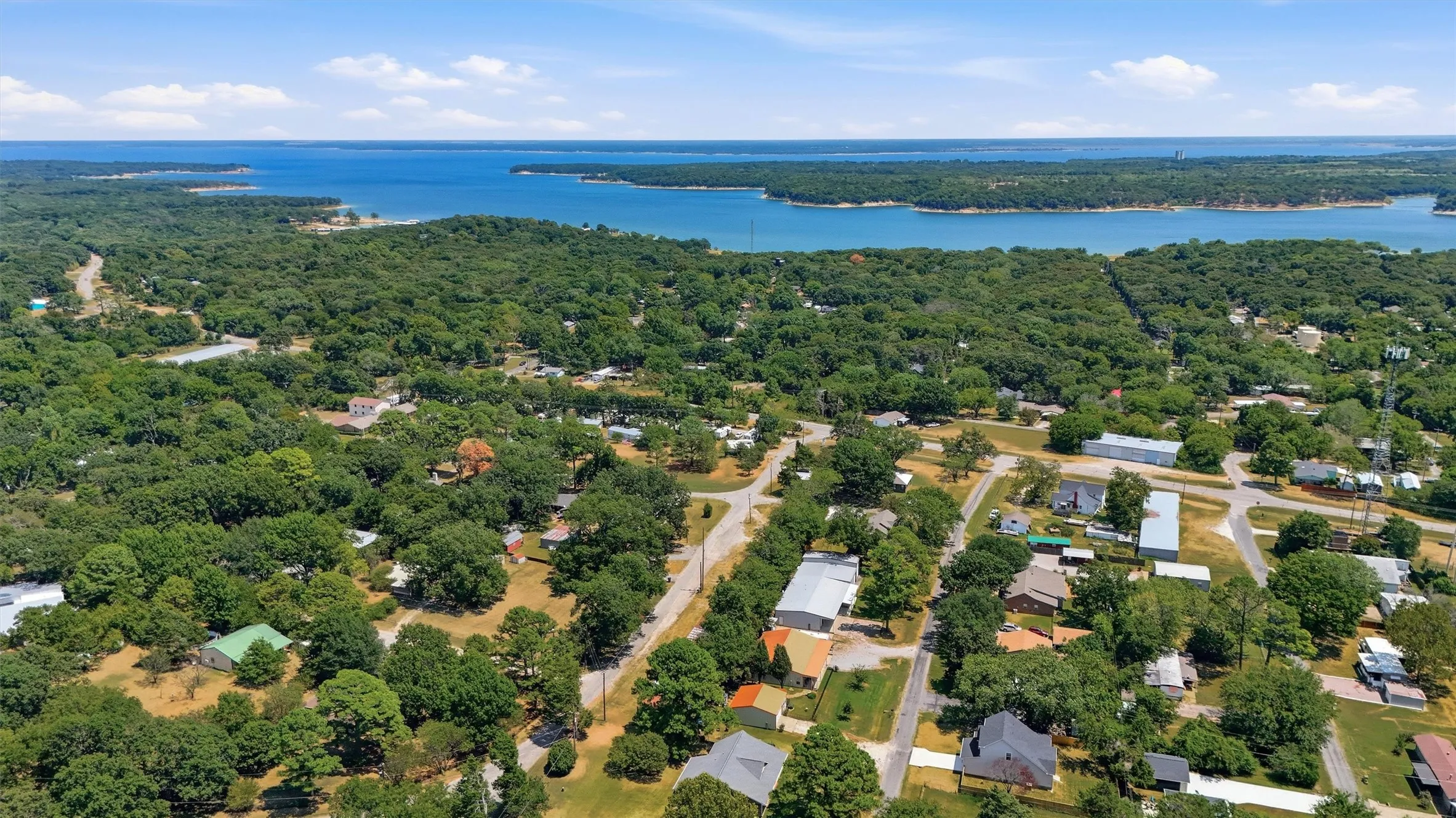 Business For Sale in Grayson County , 109 Hiland Acres Circle, Pottsboro, Texas 75076, 0, 0, Garage spaces, 0 Sqft, built in 1976, Price $169,000, mls#21357703, Real Estate Agent in Pottsboro, Homes For Sale in Grayson county, Homes For Sale in Pottsboro, Realtor in Pottsboro Texas, Real Estate Brokerage Independent Realty Texas, Luminita Cordes Realtor