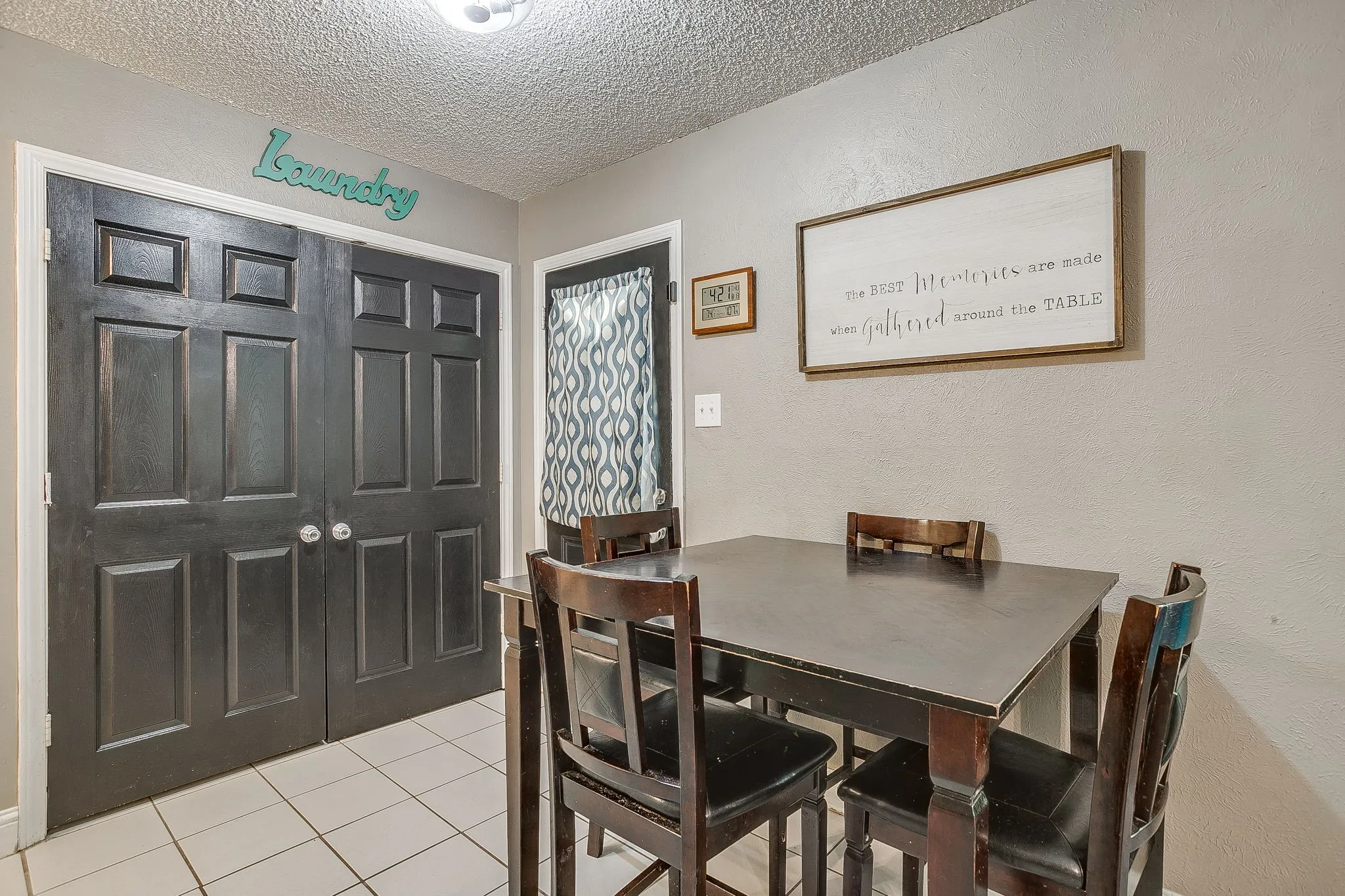Single Family Residence For Sale in Tarrant County , 1105 Patrick Street, Crowley, Texas 76036, 3 Bedroom, 2 Bathroom, 2 Garage spaces, 1,222 Sqft, built in 1976, mls#21360858, Real Estate Agent in Crowley, Homes For Sale in Tarrant county, Homes For Sale in Crowley, Realtor in Crowley Texas, Real Estate Brokerage Independent Realty Texas, Luminita Cordes Realtor