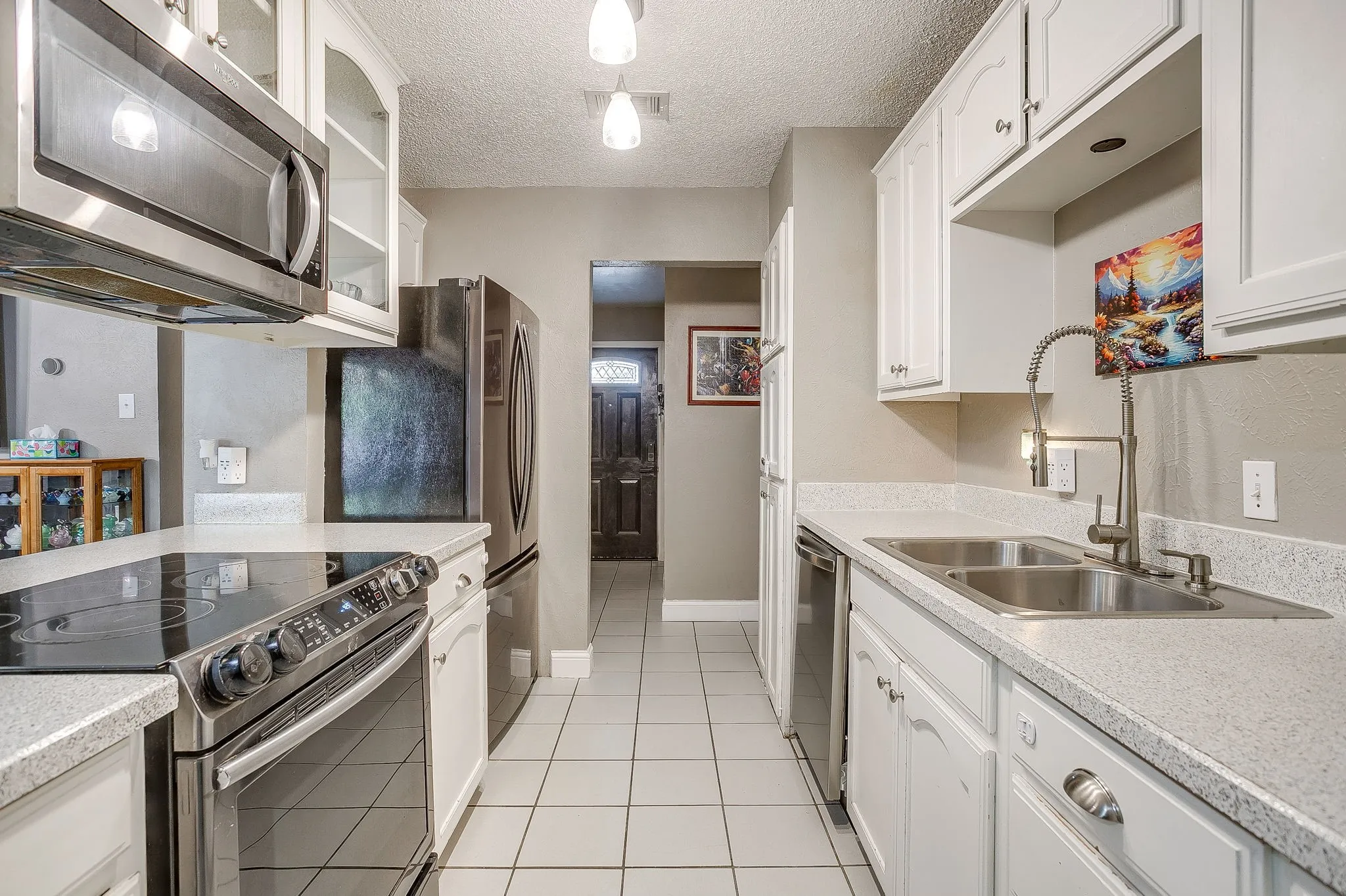 Single Family Residence For Sale in Tarrant County , 1105 Patrick Street, Crowley, Texas 76036, 3 Bedroom, 2 Bathroom, 2 Garage spaces, 1,222 Sqft, built in 1976, mls#21360858, Real Estate Agent in Crowley, Homes For Sale in Tarrant county, Homes For Sale in Crowley, Realtor in Crowley Texas, Real Estate Brokerage Independent Realty Texas, Luminita Cordes Realtor