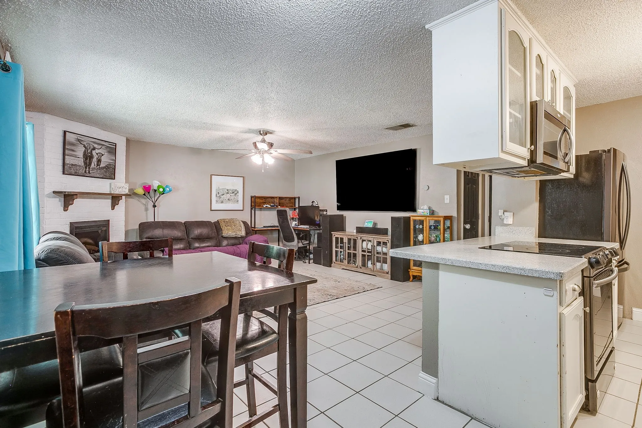Single Family Residence For Sale in Tarrant County , 1105 Patrick Street, Crowley, Texas 76036, 3 Bedroom, 2 Bathroom, 2 Garage spaces, 1,222 Sqft, built in 1976, mls#21360858, Real Estate Agent in Crowley, Homes For Sale in Tarrant county, Homes For Sale in Crowley, Realtor in Crowley Texas, Real Estate Brokerage Independent Realty Texas, Luminita Cordes Realtor