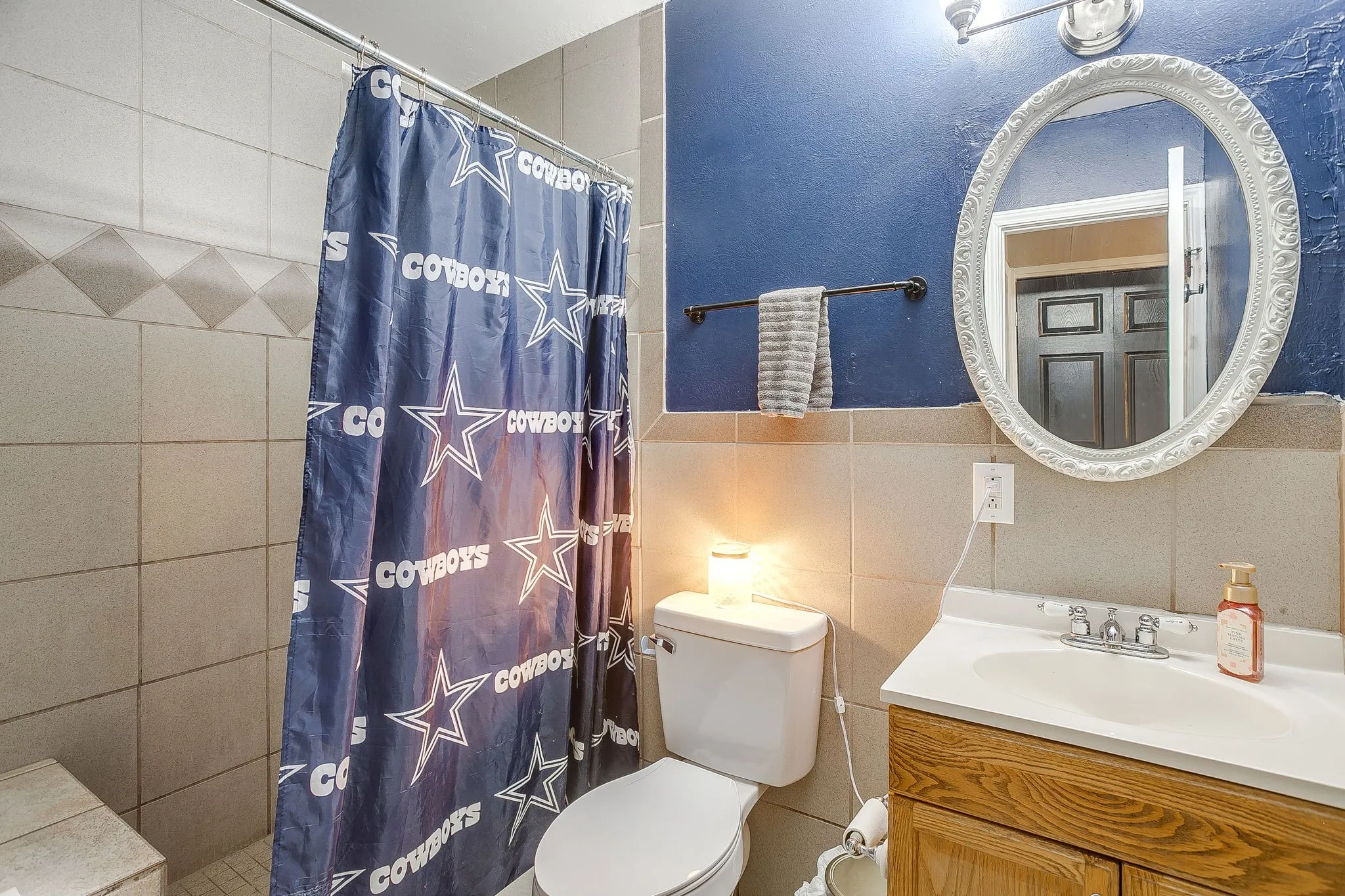 Single Family Residence For Sale in Tarrant County , 1105 Patrick Street, Crowley, Texas 76036, 3 Bedroom, 2 Bathroom, 2 Garage spaces, 1,222 Sqft, built in 1976, mls#21360858, Real Estate Agent in Crowley, Homes For Sale in Tarrant county, Homes For Sale in Crowley, Realtor in Crowley Texas, Real Estate Brokerage Independent Realty Texas, Luminita Cordes Realtor