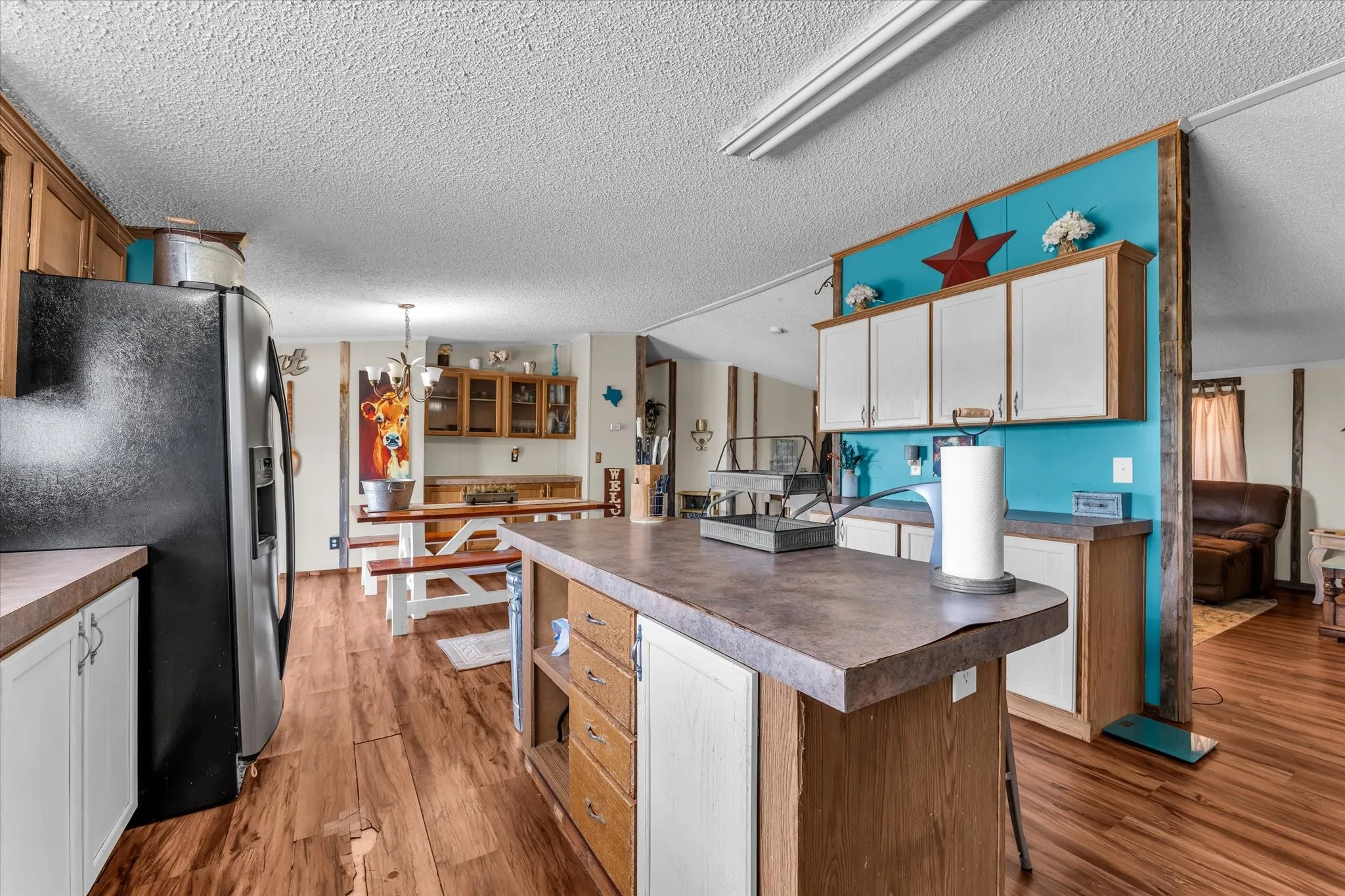 Mobile Home For Sale in Hill County , 163 Hcr 3255, Mount Calm, Texas 76673, 4 Bedroom, 2 Bathroom, Garage spaces, 2,240 Sqft, built in 2003, Price $225,000, mls#21360343, Real Estate Agent in Mount Calm, Homes For Sale in Hill county, Homes For Sale in Mount Calm, Realtor in Mount Calm Texas, Real Estate Brokerage Independent Realty Texas, Luminita Cordes Realtor