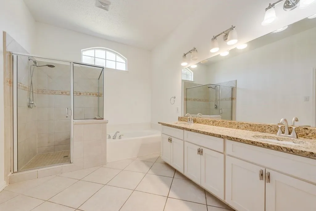 Single Family Residence For Sale in Dallas County , 5214 Alazan Bay Drive, Rowlett, Texas 75089, 4 Bedroom, 3 Bathroom, 2 Garage spaces, 2,858 Sqft, built in 2000, mls#21356744, Real Estate Agent in Rowlett, Homes For Sale in Dallas county, Homes For Sale in Rowlett, Realtor in Rowlett Texas, Real Estate Brokerage Independent Realty Texas, Luminita Cordes Realtor