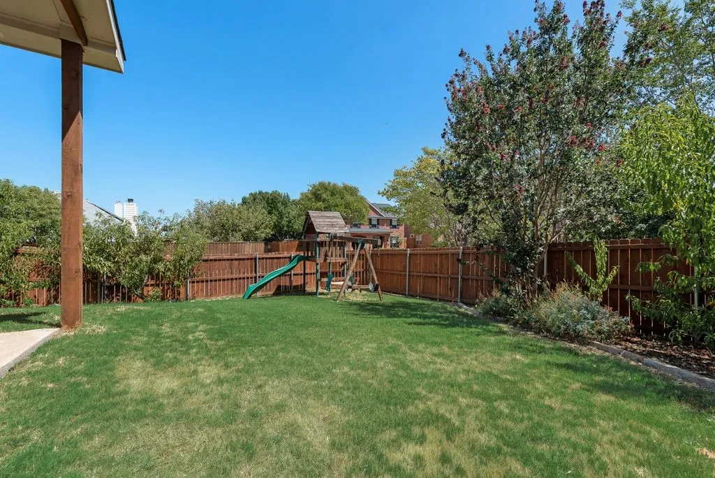Single Family Residence For Sale in Dallas County , 5214 Alazan Bay Drive, Rowlett, Texas 75089, 4 Bedroom, 3 Bathroom, 2 Garage spaces, 2,858 Sqft, built in 2000, mls#21356744, Real Estate Agent in Rowlett, Homes For Sale in Dallas county, Homes For Sale in Rowlett, Realtor in Rowlett Texas, Real Estate Brokerage Independent Realty Texas, Luminita Cordes Realtor