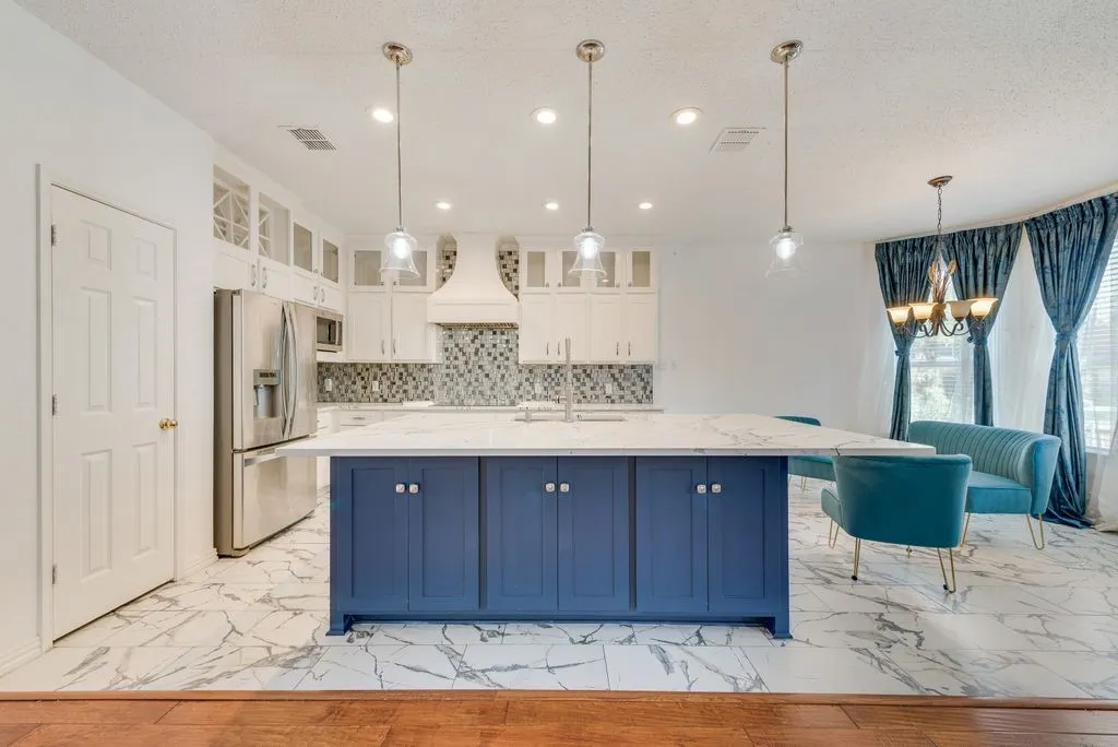 Single Family Residence For Sale in Dallas County , 5214 Alazan Bay Drive, Rowlett, Texas 75089, 4 Bedroom, 3 Bathroom, 2 Garage spaces, 2,858 Sqft, built in 2000, mls#21356744, Real Estate Agent in Rowlett, Homes For Sale in Dallas county, Homes For Sale in Rowlett, Realtor in Rowlett Texas, Real Estate Brokerage Independent Realty Texas, Luminita Cordes Realtor