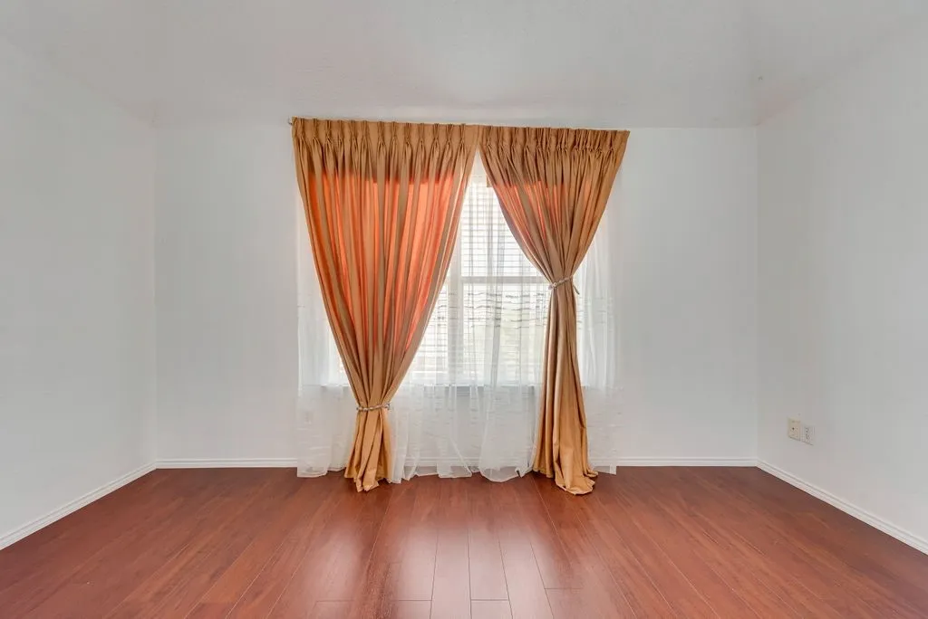 Single Family Residence For Sale in Dallas County , 5214 Alazan Bay Drive, Rowlett, Texas 75089, 4 Bedroom, 3 Bathroom, 2 Garage spaces, 2,858 Sqft, built in 2000, mls#21356744, Real Estate Agent in Rowlett, Homes For Sale in Dallas county, Homes For Sale in Rowlett, Realtor in Rowlett Texas, Real Estate Brokerage Independent Realty Texas, Luminita Cordes Realtor