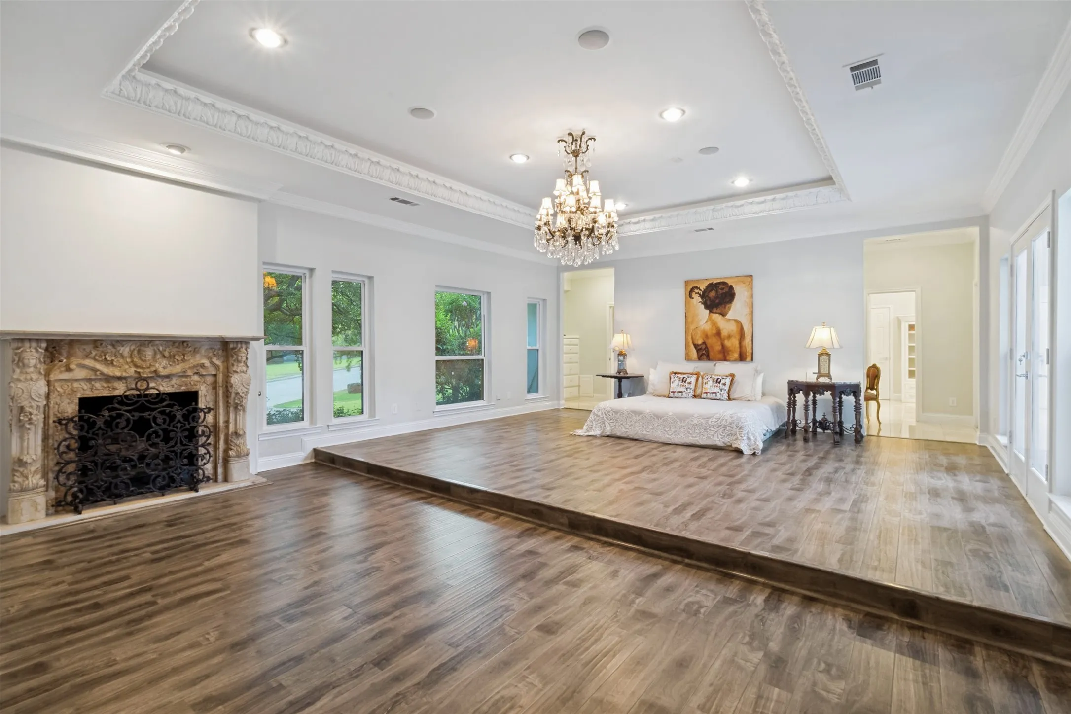 Single Family Residence For Sale in Dallas County , 14205 Hughes Lane, Dallas, Texas 75254, 5 Bedroom, 6 Bathroom, 3 Garage spaces, 6,347 Sqft, built in 1980, mls#21359573, Real Estate Agent in Dallas, Homes For Sale in Dallas county, Homes For Sale in Dallas, Realtor in Dallas Texas, Real Estate Brokerage Independent Realty Texas, Luminita Cordes Realtor