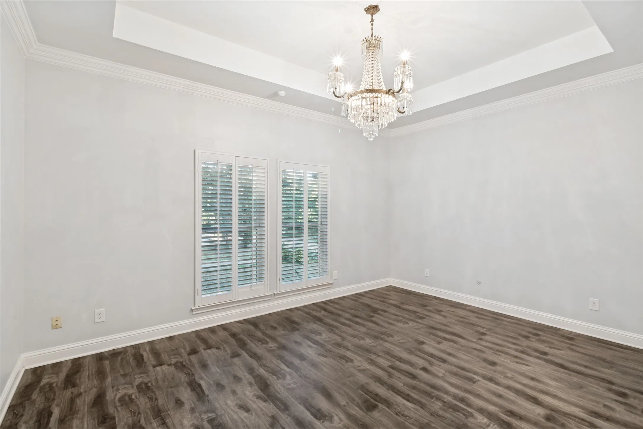 Single Family Residence For Sale in Dallas County , 14205 Hughes Lane, Dallas, Texas 75254, 5 Bedroom, 6 Bathroom, 3 Garage spaces, 6,347 Sqft, built in 1980, mls#21359573, Real Estate Agent in Dallas, Homes For Sale in Dallas county, Homes For Sale in Dallas, Realtor in Dallas Texas, Real Estate Brokerage Independent Realty Texas, Luminita Cordes Realtor