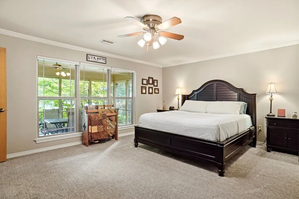 Single Family Residence For Sale in Wood County , 665 Private Road 5881, Yantis, Texas 75497, 2 Bedroom, 3 Bathroom, 3 Garage spaces, 2,935 Sqft, built in 1985, Price $880,000, mls#21360865, Real Estate Agent in Yantis, Homes For Sale in Wood county, Homes For Sale in Yantis, Realtor in Yantis Texas, Real Estate Brokerage Independent Realty Texas, Luminita Cordes Realtor