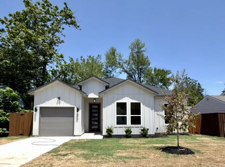 Single Family Residence For Sale in Dallas County , 2731 Moffatt Avenue, Dallas, Texas 75216, 4 Bedroom, 2 Bathroom, 1 Garage spaces, 1,612 Sqft, built in 2026, mls#21360869, Real Estate Agent in Dallas, Homes For Sale in Dallas county, Homes For Sale in Dallas, Realtor in Dallas Texas, Real Estate Brokerage Independent Realty Texas, Luminita Cordes Realtor
