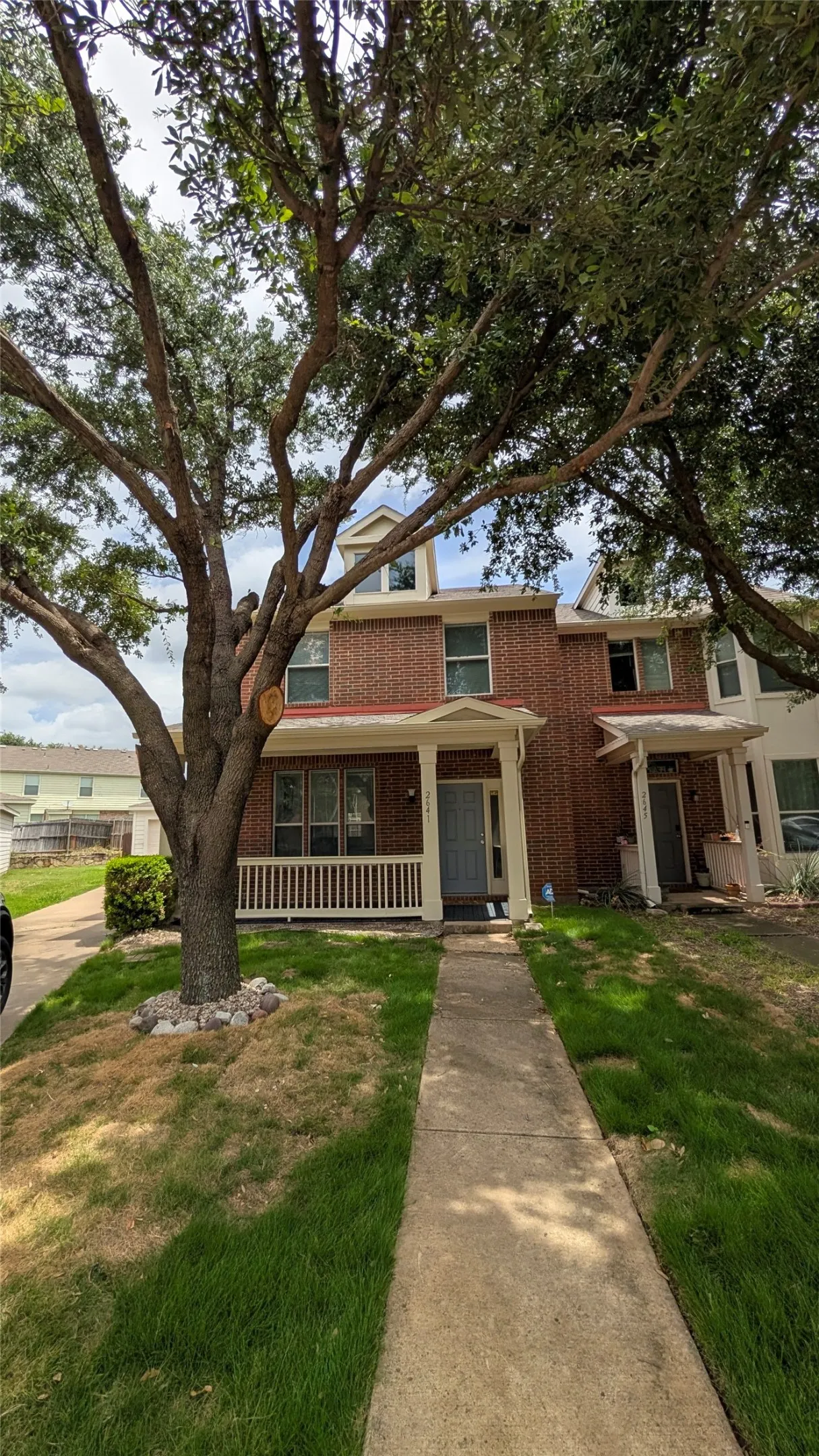 Single Family Residence For Sale in Collin County , 2641 Ezekial Way, Plano, Texas 75074, 3 Bedroom, 3 Bathroom, 2 Garage spaces, 1,540 Sqft, built in 2005, Price $348,000, mls#21360848, Real Estate Agent in Plano, Homes For Sale in Collin county, Homes For Sale in Plano, Realtor in Plano Texas, Real Estate Brokerage Independent Realty Texas, Luminita Cordes Realtor