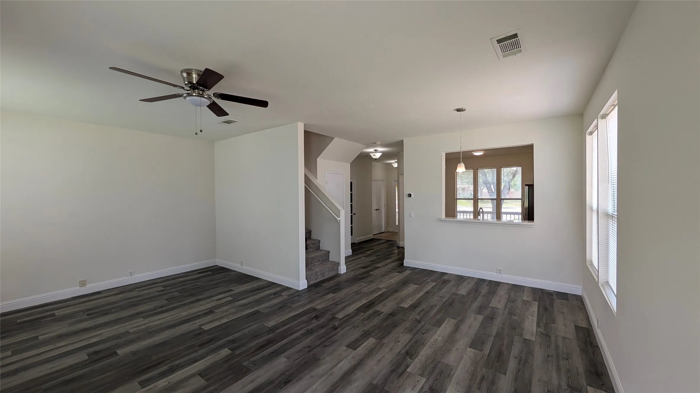 Single Family Residence For Sale in Collin County , 2641 Ezekial Way, Plano, Texas 75074, 3 Bedroom, 3 Bathroom, 2 Garage spaces, 1,540 Sqft, built in 2005, Price $348,000, mls#21360848, Real Estate Agent in Plano, Homes For Sale in Collin county, Homes For Sale in Plano, Realtor in Plano Texas, Real Estate Brokerage Independent Realty Texas, Luminita Cordes Realtor