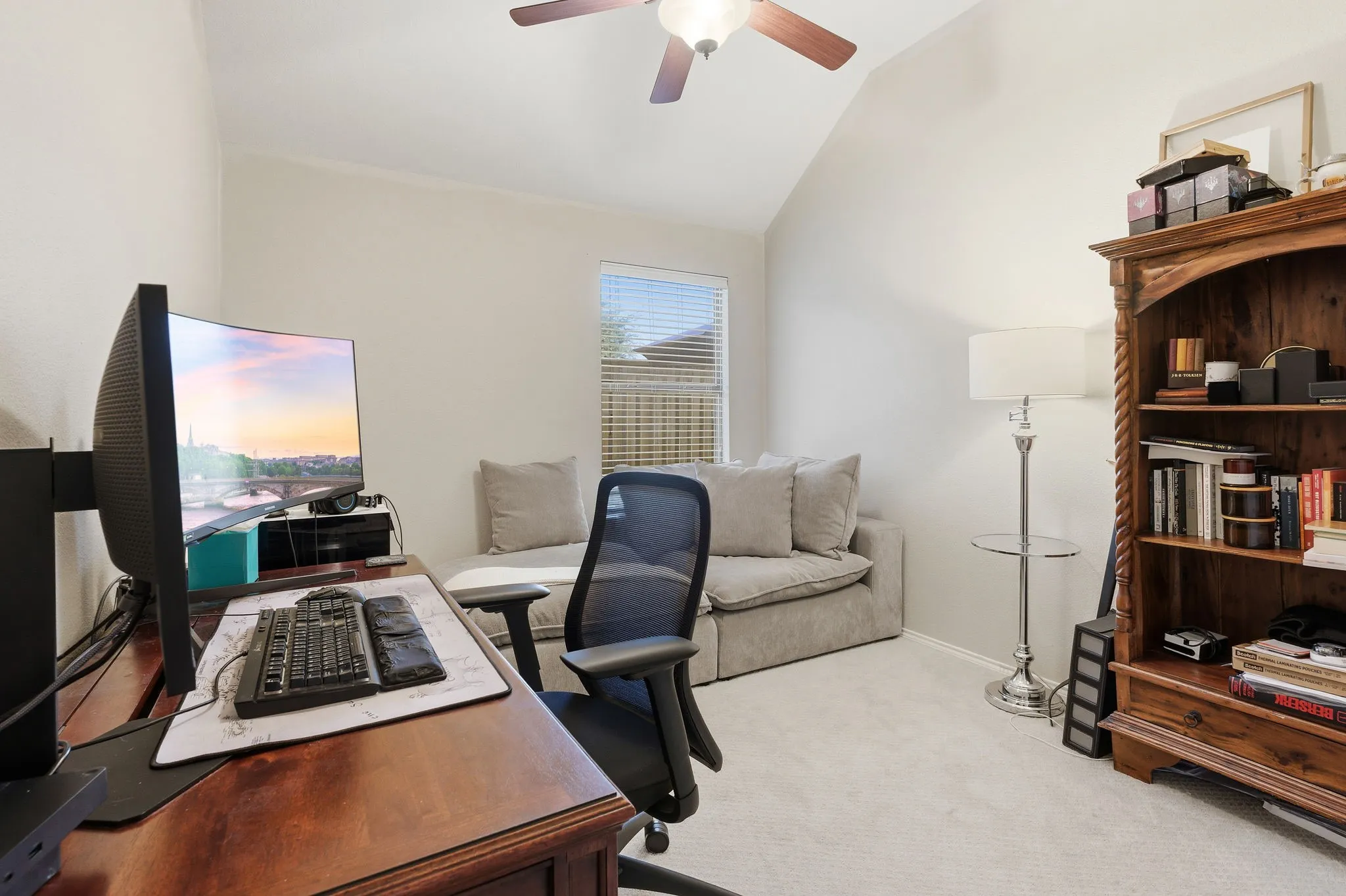 2nd Bedroom