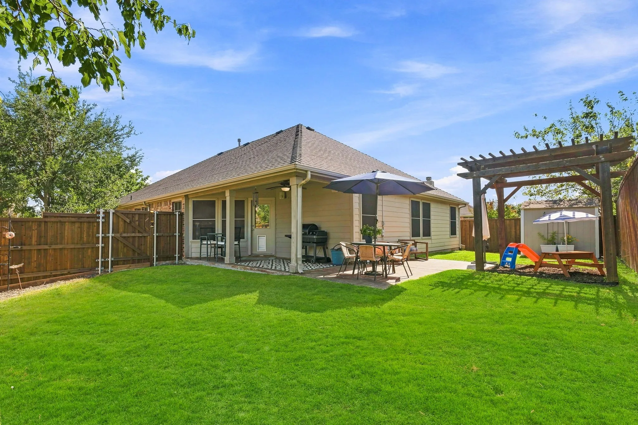 Large corner lot