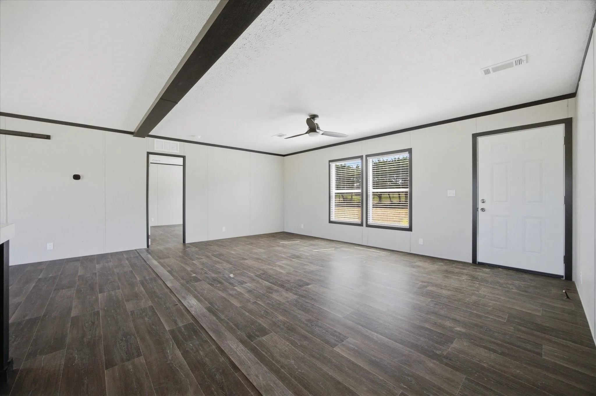 Manufactured Home For Sale in Hopkins County , 60 County Road 4731, Cumby, Texas 75433, 4 Bedroom, 2 Bathroom, Garage spaces, 1,474 Sqft, built in 2025, mls#21360878, Real Estate Agent in Cumby, Homes For Sale in Hopkins county, Homes For Sale in Cumby, Realtor in Cumby Texas, Real Estate Brokerage Independent Realty Texas, Luminita Cordes Realtor