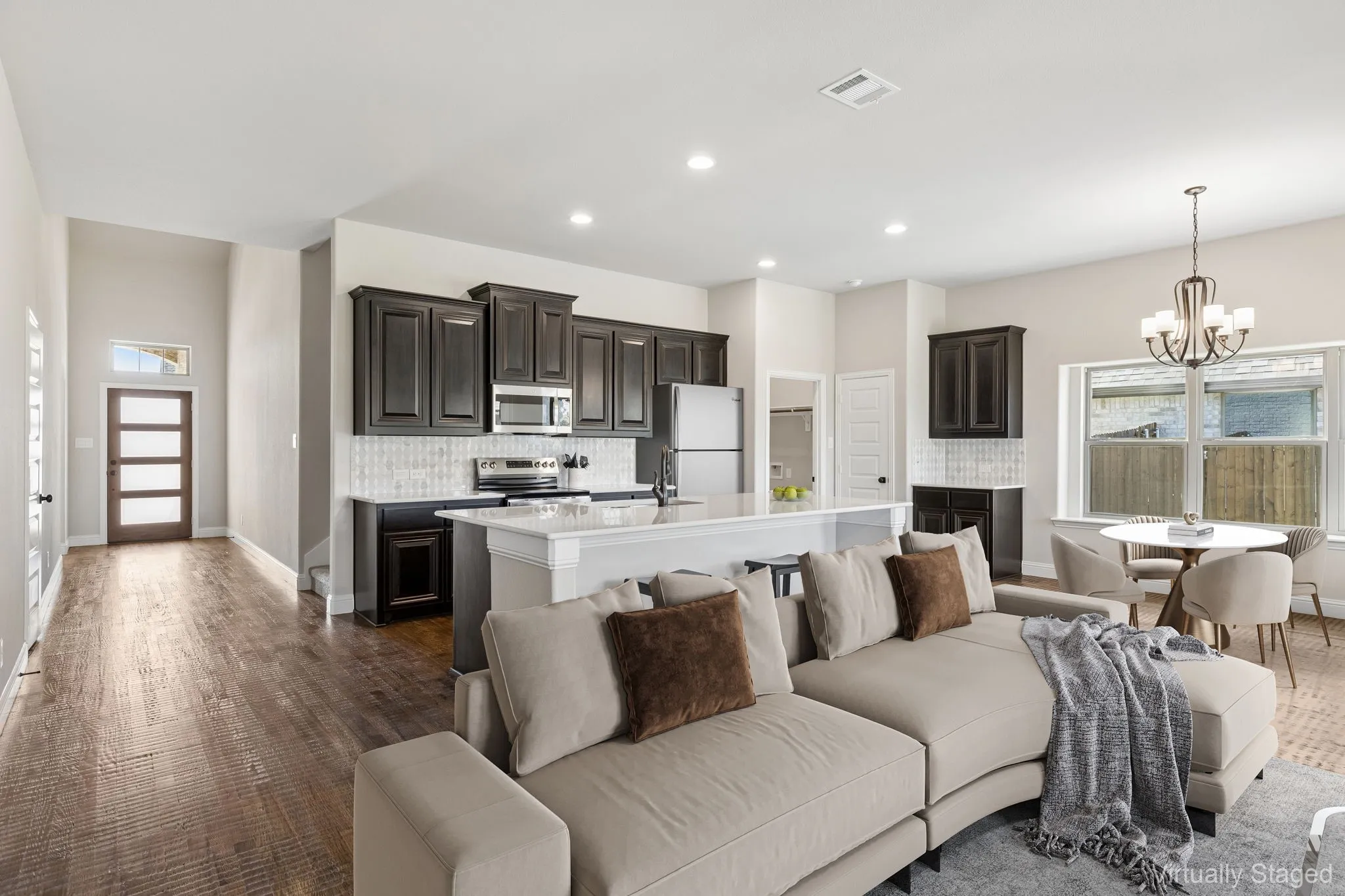 Single Family Residence For Sale in Collin County , 310 Mercer Drive, Josephine, Texas 75173, 4 Bedroom, 3 Bathroom, 2 Garage spaces, 2,320 Sqft, built in 2024, mls#21357171, Real Estate Agent in Josephine, Homes For Sale in Collin county, Homes For Sale in Josephine, Realtor in Josephine Texas, Real Estate Brokerage Independent Realty Texas, Luminita Cordes Realtor