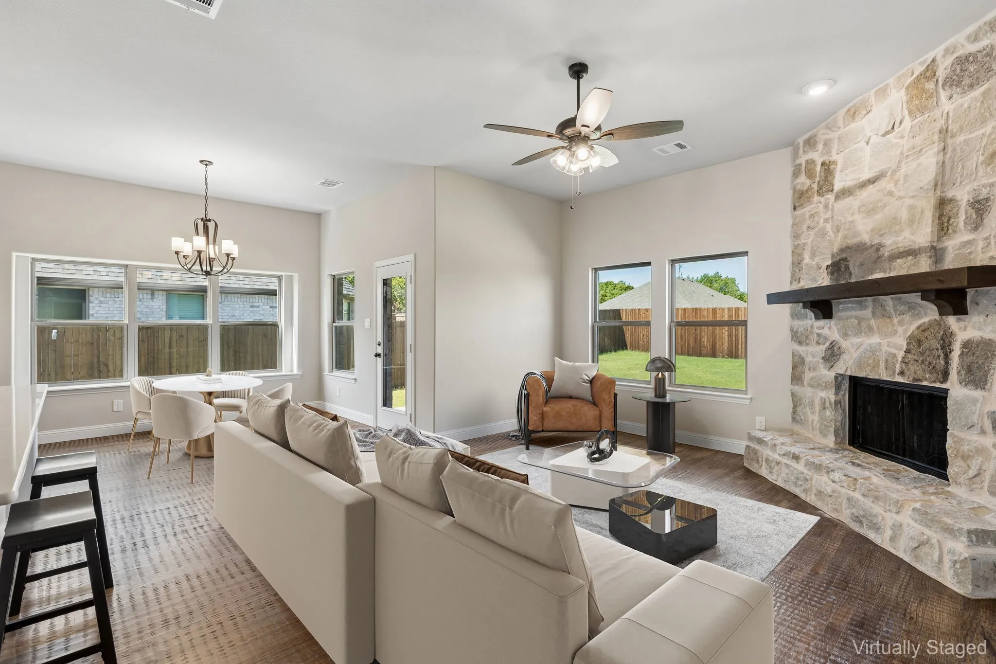 Single Family Residence For Sale in Collin County , 310 Mercer Drive, Josephine, Texas 75173, 4 Bedroom, 3 Bathroom, 2 Garage spaces, 2,320 Sqft, built in 2024, mls#21357171, Real Estate Agent in Josephine, Homes For Sale in Collin county, Homes For Sale in Josephine, Realtor in Josephine Texas, Real Estate Brokerage Independent Realty Texas, Luminita Cordes Realtor