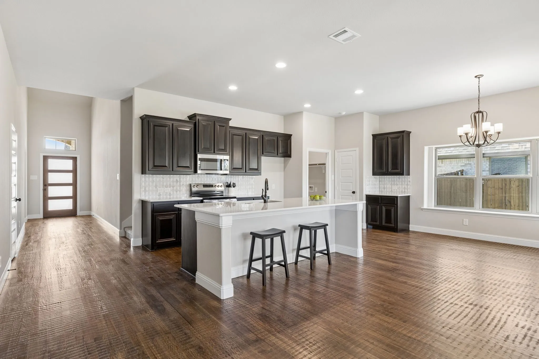 Single Family Residence For Sale in Collin County , 310 Mercer Drive, Josephine, Texas 75173, 4 Bedroom, 3 Bathroom, 2 Garage spaces, 2,320 Sqft, built in 2024, mls#21357171, Real Estate Agent in Josephine, Homes For Sale in Collin county, Homes For Sale in Josephine, Realtor in Josephine Texas, Real Estate Brokerage Independent Realty Texas, Luminita Cordes Realtor
