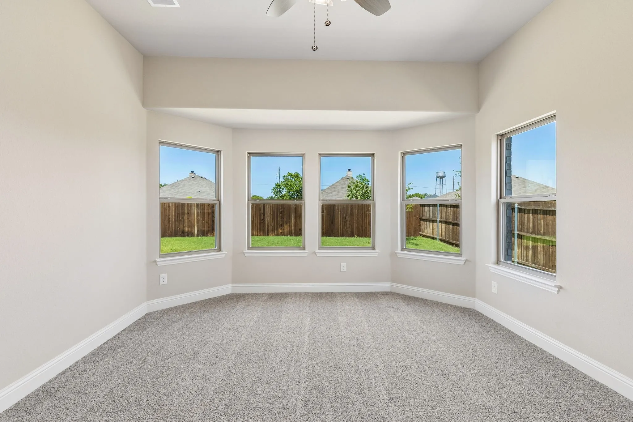 Single Family Residence For Sale in Collin County , 306 Mercer Drive, Josephine, Texas 75173, 4 Bedroom, 3 Bathroom, 2 Garage spaces, 2,320 Sqft, built in 2024, mls#21356103, Real Estate Agent in Josephine, Homes For Sale in Collin county, Homes For Sale in Josephine, Realtor in Josephine Texas, Real Estate Brokerage Independent Realty Texas, Luminita Cordes Realtor