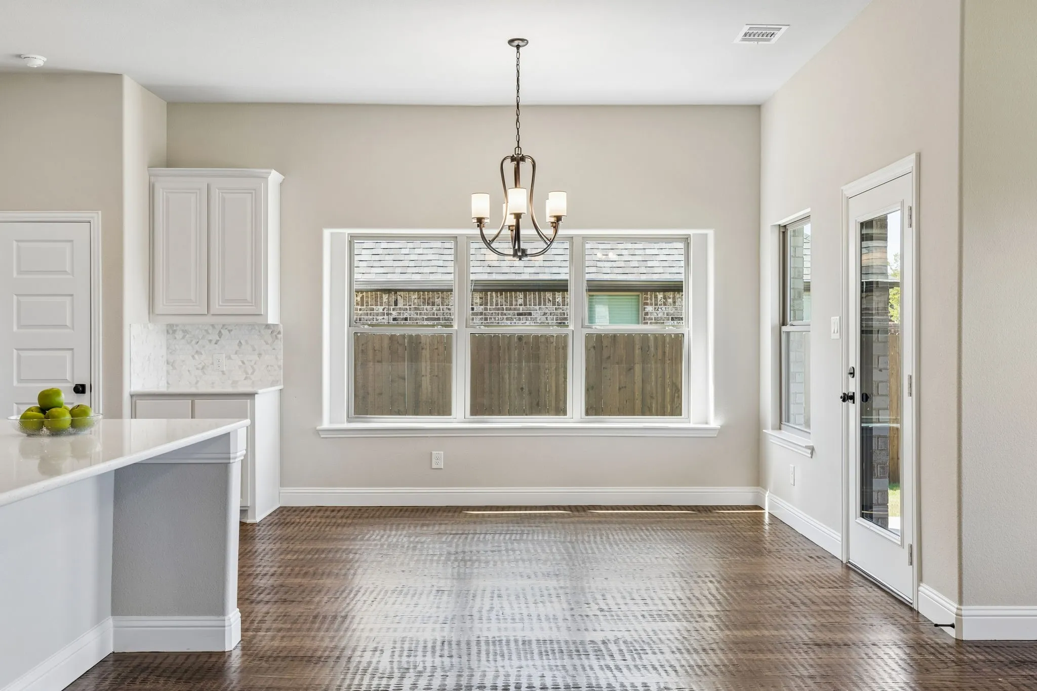 Single Family Residence For Sale in Collin County , 306 Mercer Drive, Josephine, Texas 75173, 4 Bedroom, 3 Bathroom, 2 Garage spaces, 2,320 Sqft, built in 2024, mls#21356103, Real Estate Agent in Josephine, Homes For Sale in Collin county, Homes For Sale in Josephine, Realtor in Josephine Texas, Real Estate Brokerage Independent Realty Texas, Luminita Cordes Realtor
