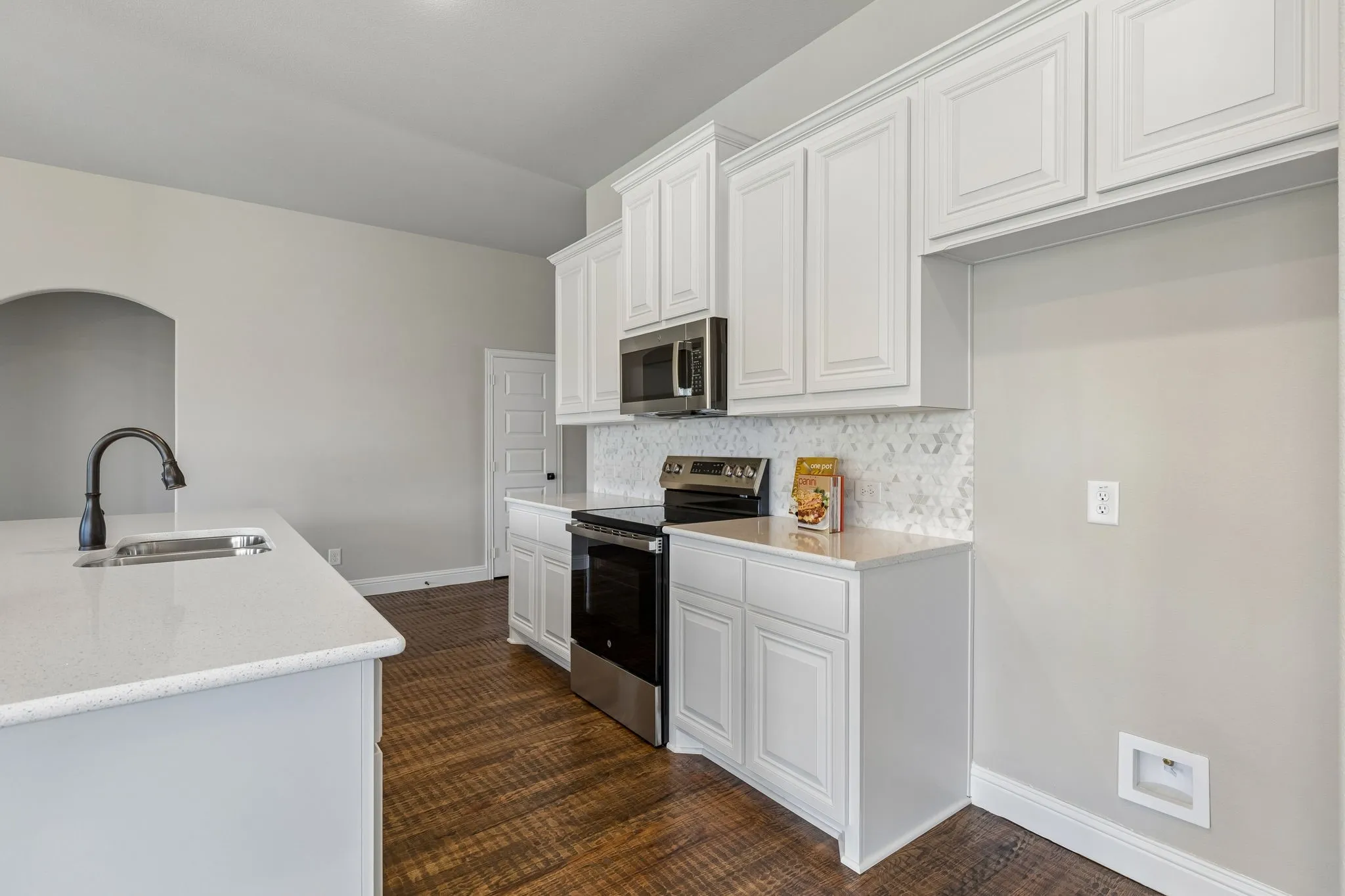 Single Family Residence For Sale in Collin County , 306 Mercer Drive, Josephine, Texas 75173, 4 Bedroom, 3 Bathroom, 2 Garage spaces, 2,320 Sqft, built in 2024, mls#21356103, Real Estate Agent in Josephine, Homes For Sale in Collin county, Homes For Sale in Josephine, Realtor in Josephine Texas, Real Estate Brokerage Independent Realty Texas, Luminita Cordes Realtor