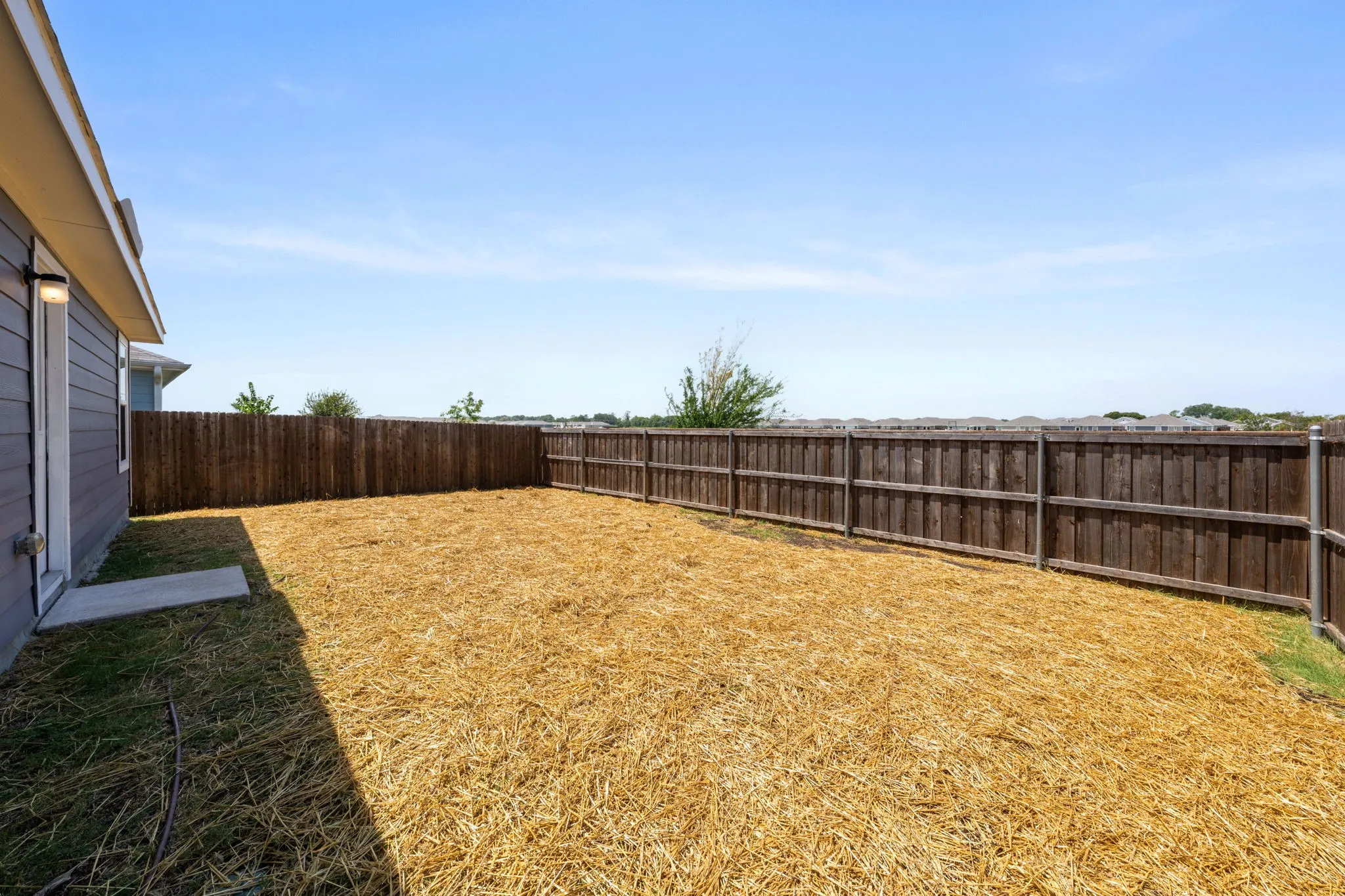 Single Family Residence For Sale in Collin County , 5800 Timber Point Drive, Princeton, Texas 75407, 3 Bedroom, 2 Bathroom, 2 Garage spaces, 1,407 Sqft, built in 2022, mls#21360877, Real Estate Agent in Princeton, Homes For Sale in Collin county, Homes For Sale in Princeton, Realtor in Princeton Texas, Real Estate Brokerage Independent Realty Texas, Luminita Cordes Realtor