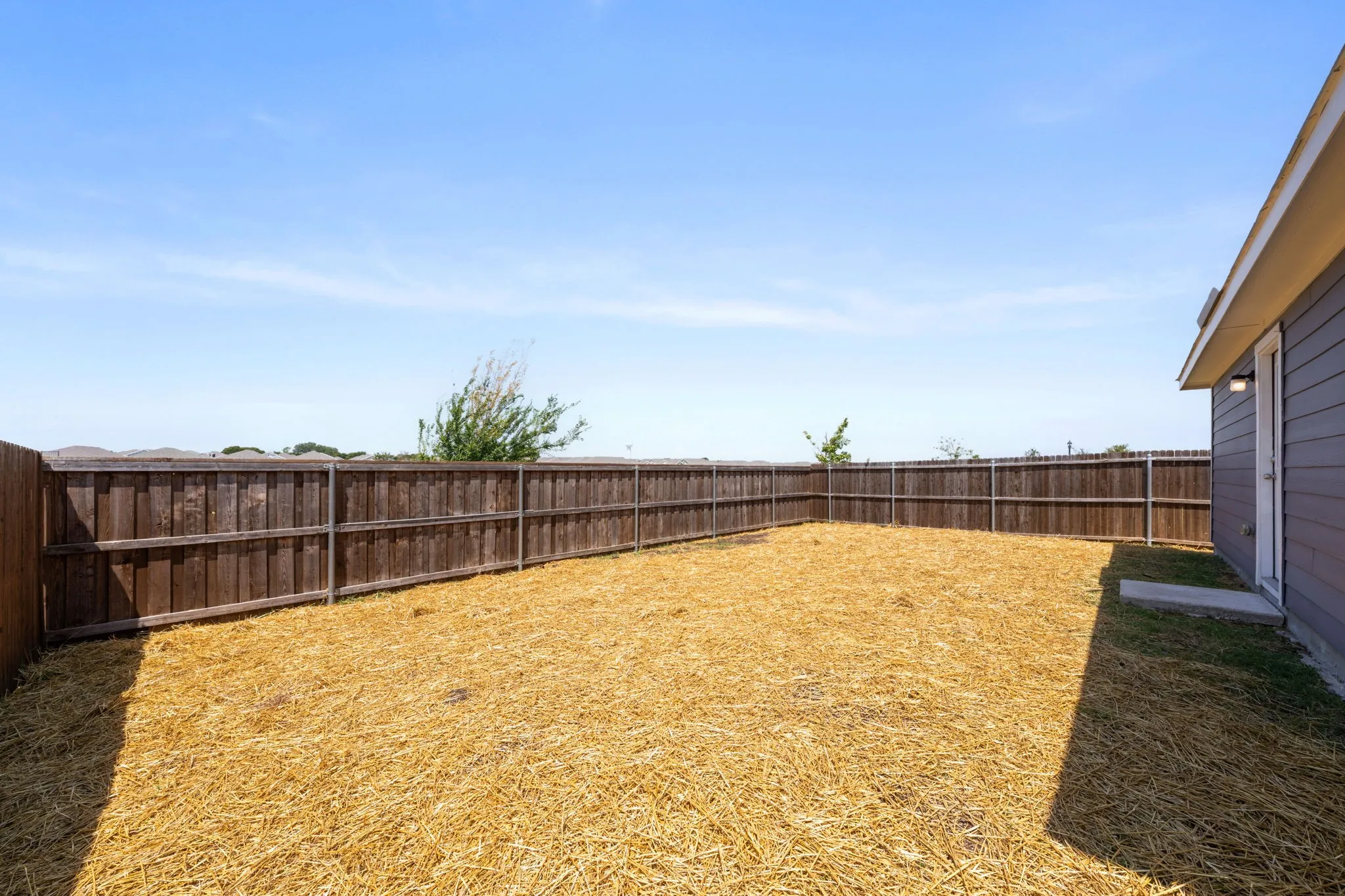 Single Family Residence For Sale in Collin County , 5800 Timber Point Drive, Princeton, Texas 75407, 3 Bedroom, 2 Bathroom, 2 Garage spaces, 1,407 Sqft, built in 2022, mls#21360877, Real Estate Agent in Princeton, Homes For Sale in Collin county, Homes For Sale in Princeton, Realtor in Princeton Texas, Real Estate Brokerage Independent Realty Texas, Luminita Cordes Realtor