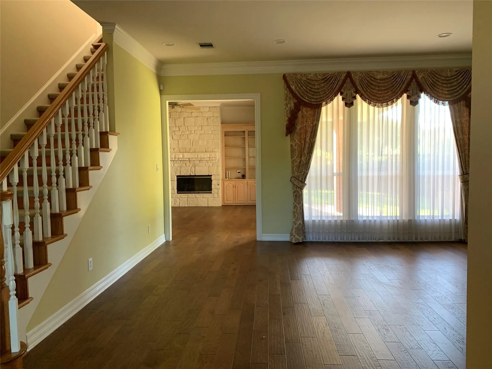 Single Family Residence For Rent in Collin County , 17906 Old Preston Court, Dallas, Texas 75252, 4 Bedroom, 4 Bathroom, 3 Garage spaces, 3,372 Sqft, built in 1999, mls#21360891, Real Estate Agent in Dallas, Homes For Rent in Collin county, Homes For Rent in Dallas, Realtor in Dallas Texas, Real Estate Brokerage Independent Realty Texas, Luminita Cordes Realtor