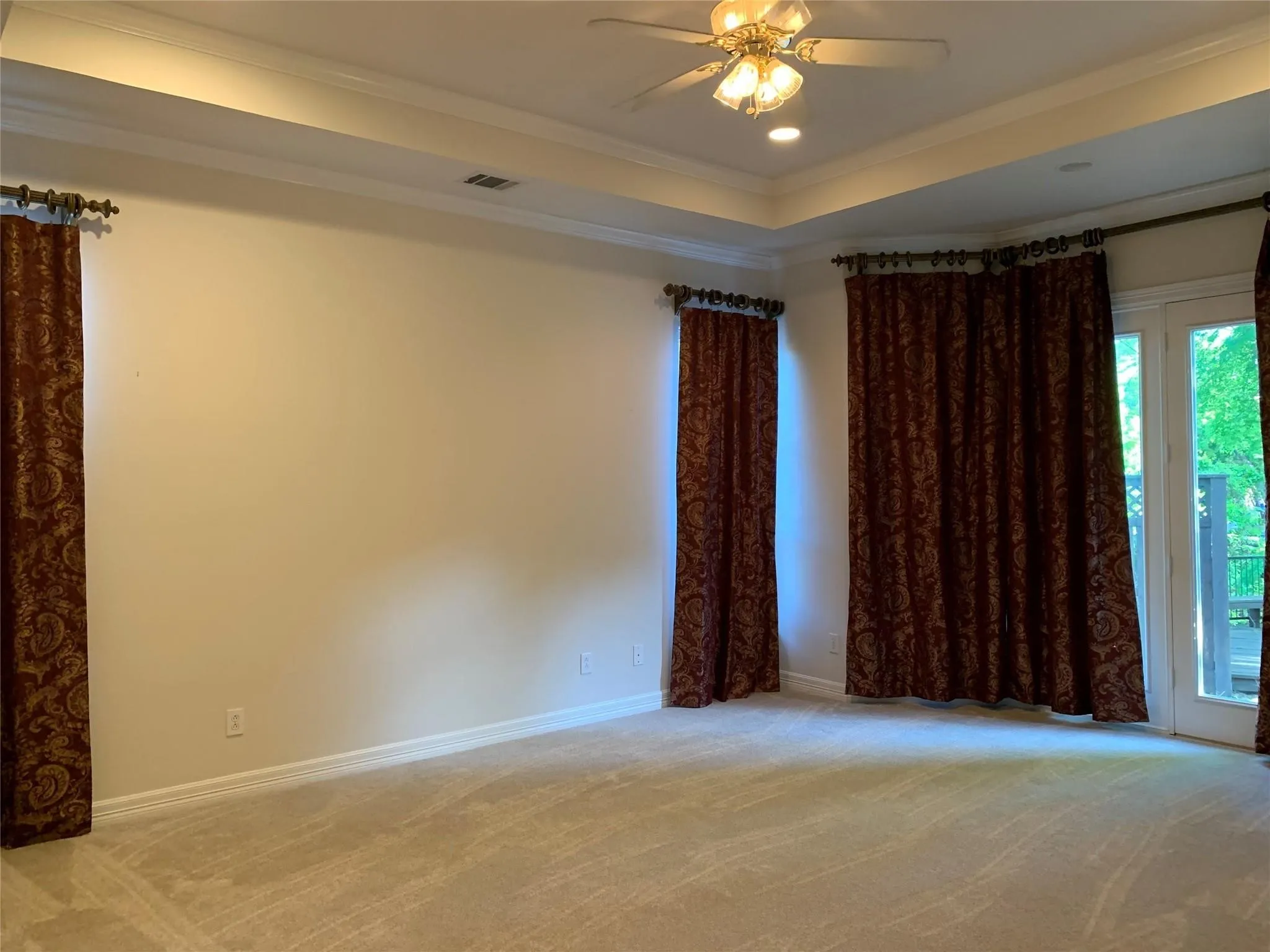 Single Family Residence For Rent in Collin County , 17906 Old Preston Court, Dallas, Texas 75252, 4 Bedroom, 4 Bathroom, 3 Garage spaces, 3,372 Sqft, built in 1999, mls#21360891, Real Estate Agent in Dallas, Homes For Rent in Collin county, Homes For Rent in Dallas, Realtor in Dallas Texas, Real Estate Brokerage Independent Realty Texas, Luminita Cordes Realtor
