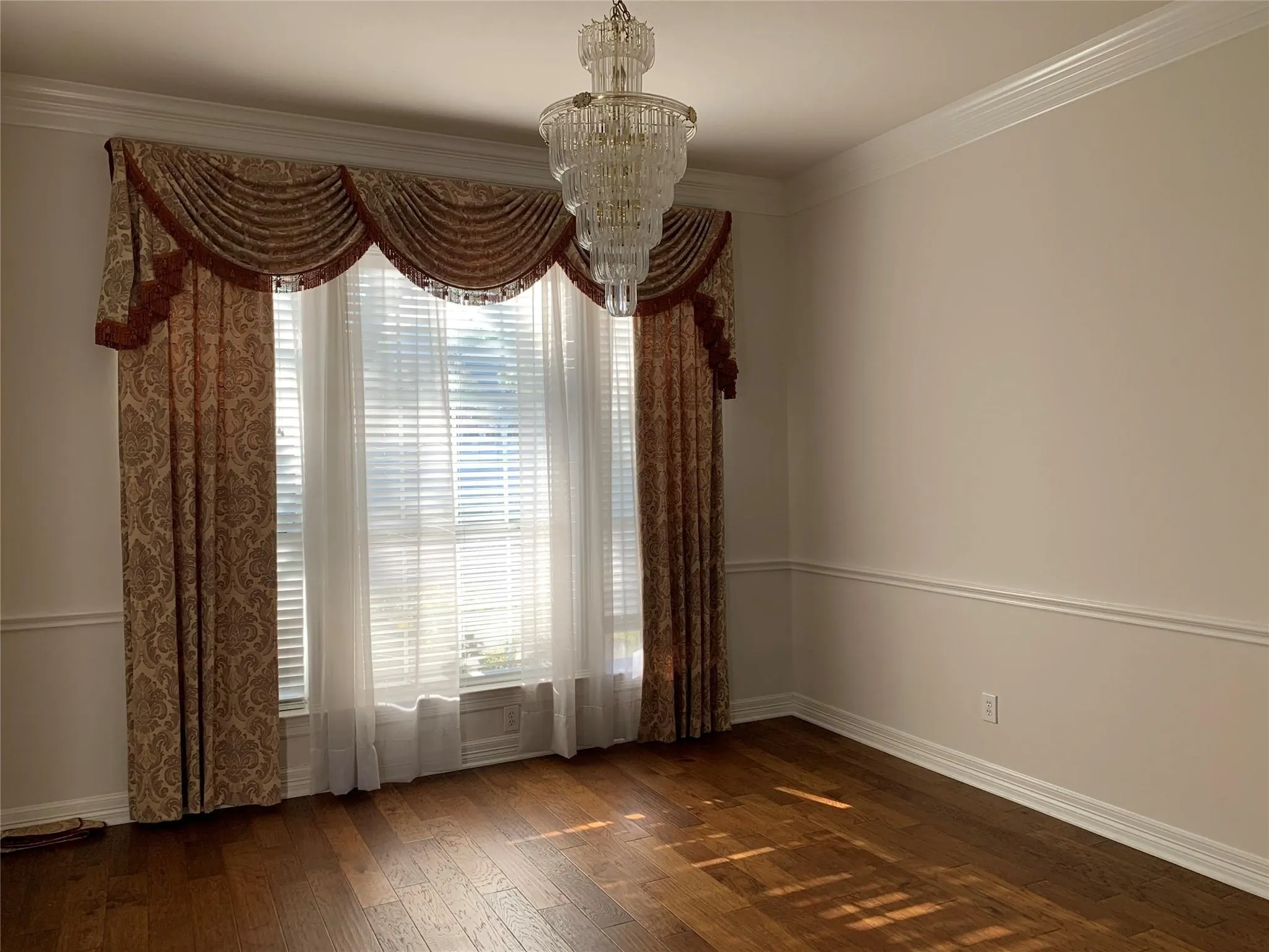 Single Family Residence For Rent in Collin County , 17906 Old Preston Court, Dallas, Texas 75252, 4 Bedroom, 4 Bathroom, 3 Garage spaces, 3,372 Sqft, built in 1999, mls#21360891, Real Estate Agent in Dallas, Homes For Rent in Collin county, Homes For Rent in Dallas, Realtor in Dallas Texas, Real Estate Brokerage Independent Realty Texas, Luminita Cordes Realtor
