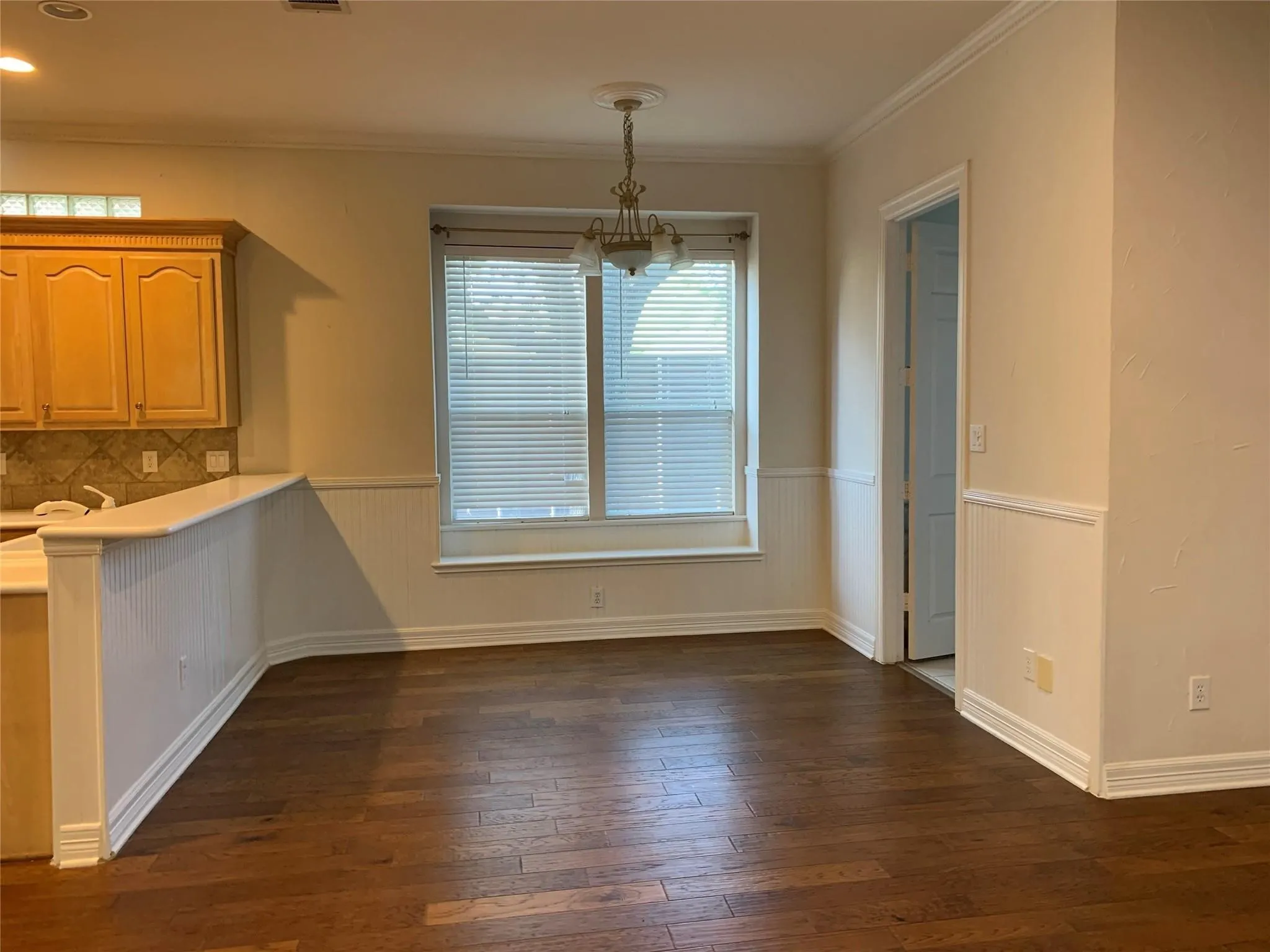 Single Family Residence For Rent in Collin County , 17906 Old Preston Court, Dallas, Texas 75252, 4 Bedroom, 4 Bathroom, 3 Garage spaces, 3,372 Sqft, built in 1999, mls#21360891, Real Estate Agent in Dallas, Homes For Rent in Collin county, Homes For Rent in Dallas, Realtor in Dallas Texas, Real Estate Brokerage Independent Realty Texas, Luminita Cordes Realtor