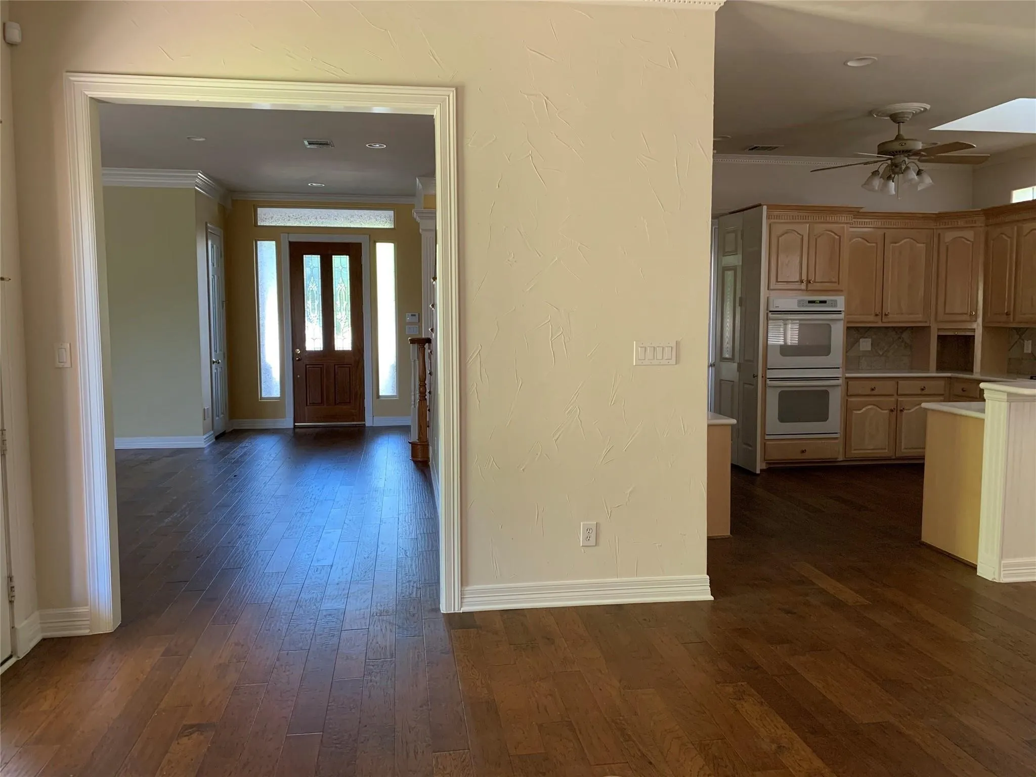 Single Family Residence For Rent in Collin County , 17906 Old Preston Court, Dallas, Texas 75252, 4 Bedroom, 4 Bathroom, 3 Garage spaces, 3,372 Sqft, built in 1999, mls#21360891, Real Estate Agent in Dallas, Homes For Rent in Collin county, Homes For Rent in Dallas, Realtor in Dallas Texas, Real Estate Brokerage Independent Realty Texas, Luminita Cordes Realtor