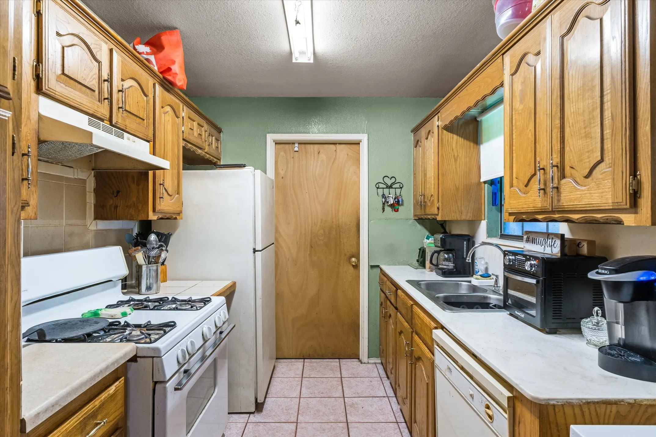 Office For Sale in Van Zandt County , 410 W Pine Street, Edgewood, Texas 75117, 0, 0, Garage spaces, 0 Sqft, built in 1993, mls#21360894, Real Estate Agent in Edgewood, Homes For Sale in Van Zandt county, Homes For Sale in Edgewood, Realtor in Edgewood Texas, Real Estate Brokerage Independent Realty Texas, Luminita Cordes Realtor
