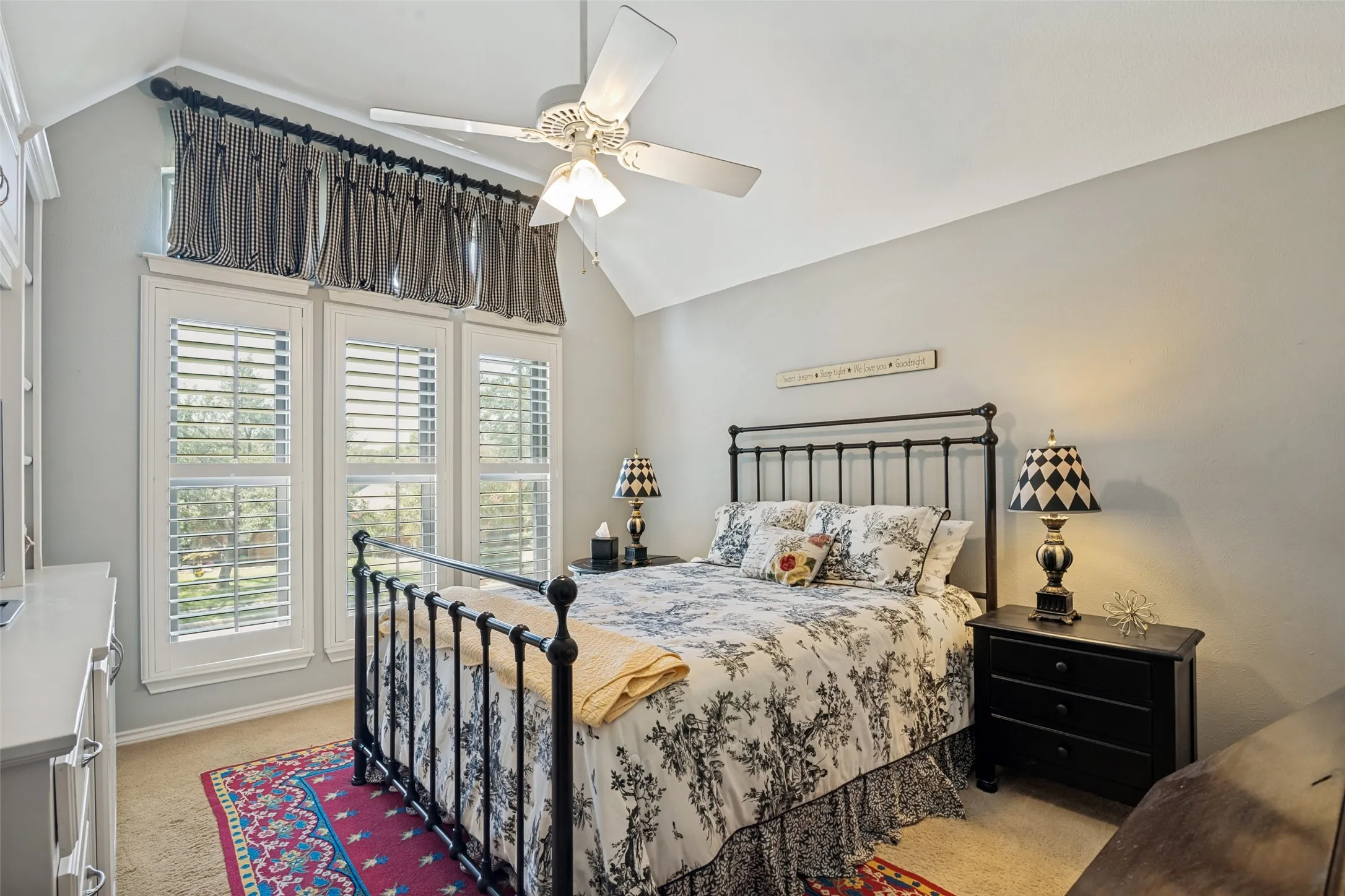 Single Family Residence For Sale in Collin County , 3921 Gettysburg Circle, Plano, Texas 75023, 4 Bedroom, 3 Bathroom, 2 Garage spaces, 2,939 Sqft, built in 1984, mls#21360434, Real Estate Agent in Plano, Homes For Sale in Collin county, Homes For Sale in Plano, Realtor in Plano Texas, Real Estate Brokerage Independent Realty Texas, Luminita Cordes Realtor