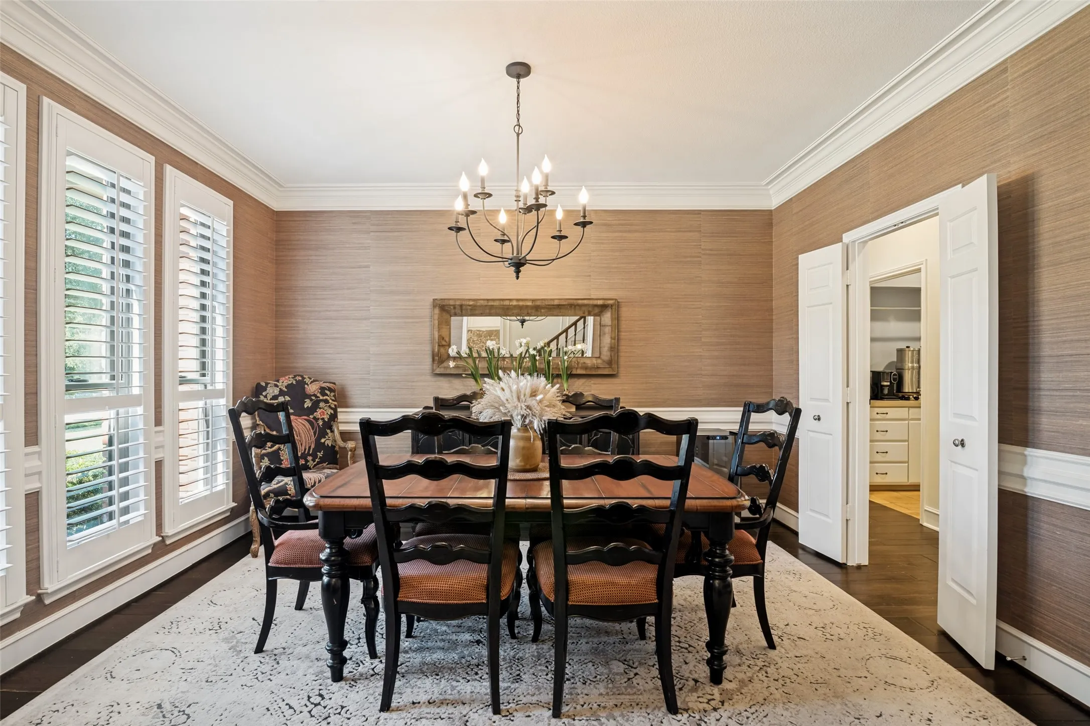 Single Family Residence For Sale in Collin County , 3921 Gettysburg Circle, Plano, Texas 75023, 4 Bedroom, 3 Bathroom, 2 Garage spaces, 2,939 Sqft, built in 1984, mls#21360434, Real Estate Agent in Plano, Homes For Sale in Collin county, Homes For Sale in Plano, Realtor in Plano Texas, Real Estate Brokerage Independent Realty Texas, Luminita Cordes Realtor