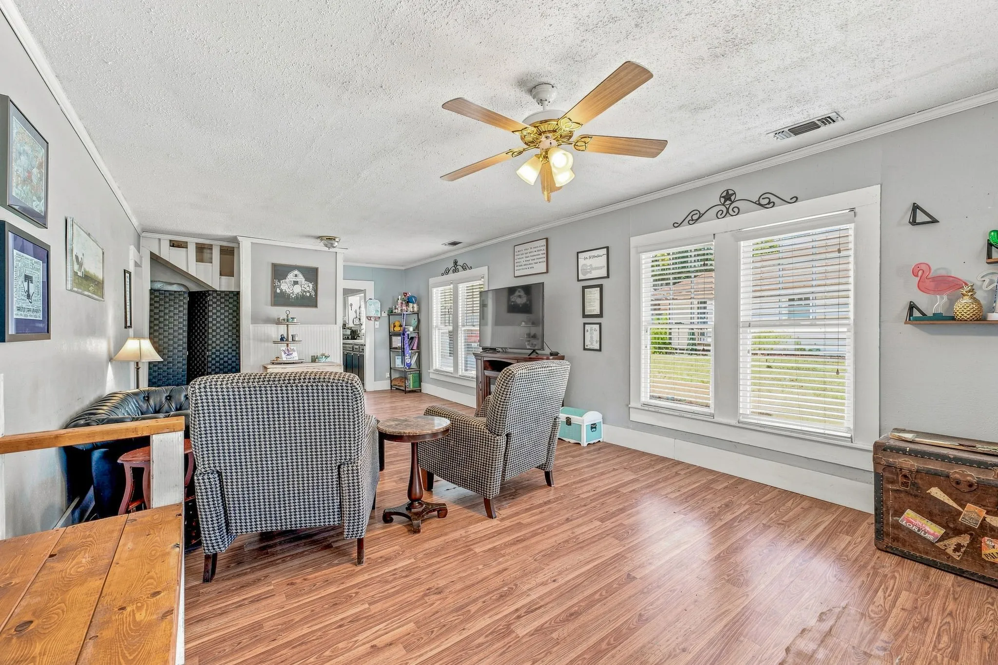 Single Family Residence For Sale in Erath County , 814 N Ollie Street, Stephenville, Texas 76401, 2 Bedroom, 1 Bathroom, Garage spaces, 1,288 Sqft, built in 1940, Price $225,000, mls#21360895, Real Estate Agent in Stephenville, Homes For Sale in Erath county, Homes For Sale in Stephenville, Realtor in Stephenville Texas, Real Estate Brokerage Independent Realty Texas, Luminita Cordes Realtor