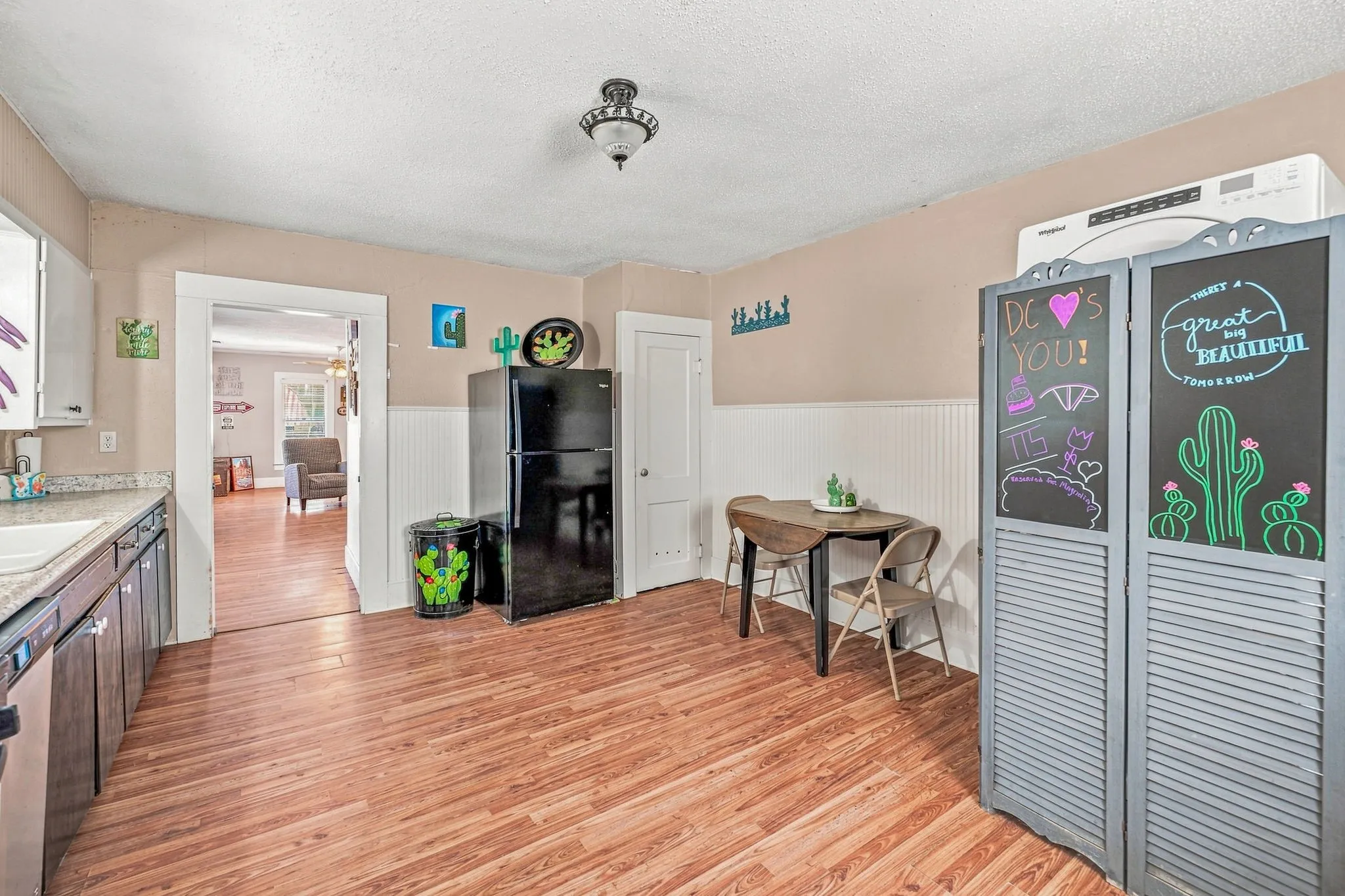 Single Family Residence For Sale in Erath County , 814 N Ollie Street, Stephenville, Texas 76401, 2 Bedroom, 1 Bathroom, Garage spaces, 1,288 Sqft, built in 1940, Price $225,000, mls#21360895, Real Estate Agent in Stephenville, Homes For Sale in Erath county, Homes For Sale in Stephenville, Realtor in Stephenville Texas, Real Estate Brokerage Independent Realty Texas, Luminita Cordes Realtor
