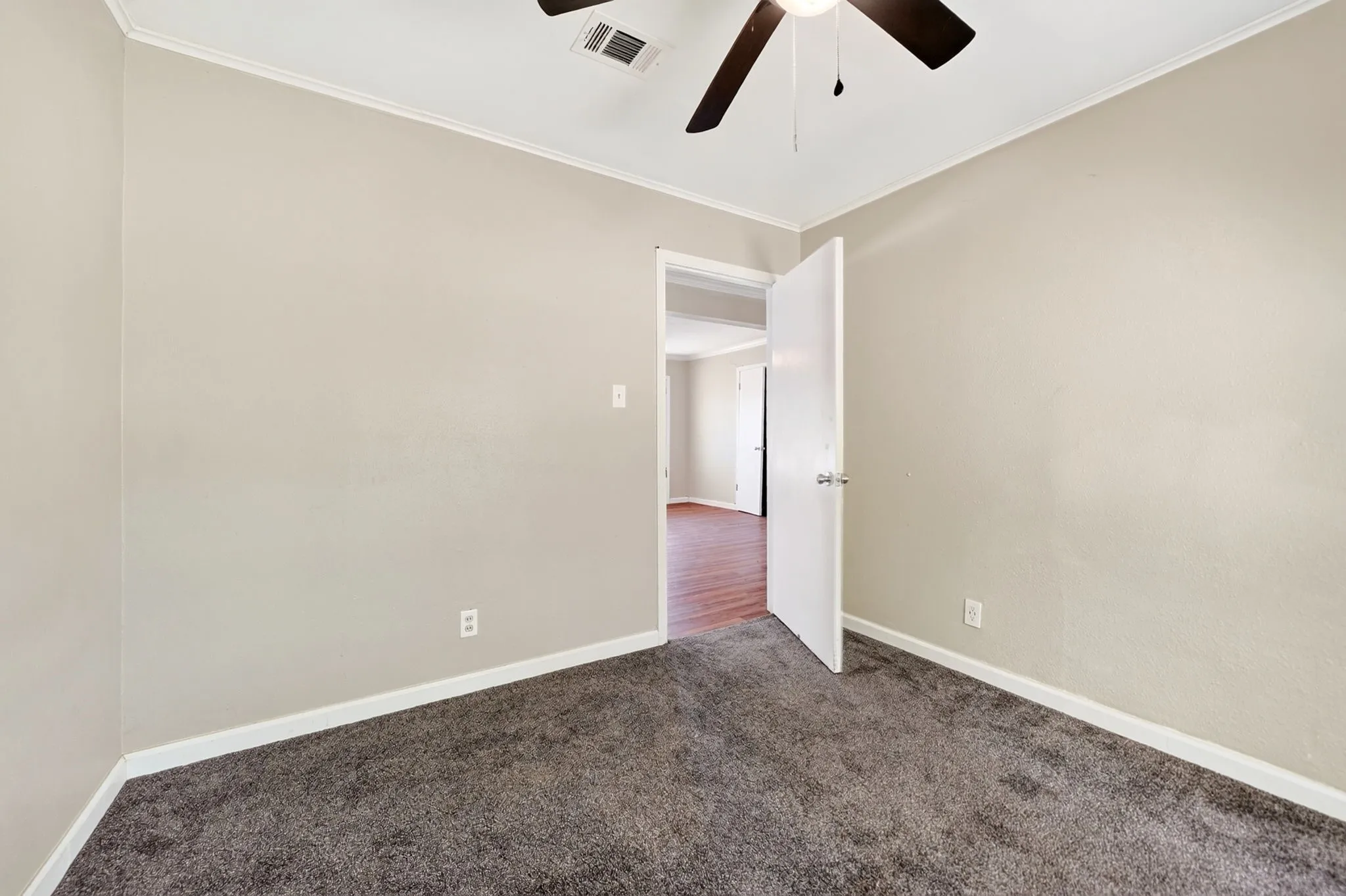 Single Family Residence For Sale in Delta County , 1020 10th Street, Cooper, Texas 75432, 4 Bedroom, 2 Bathroom, Garage spaces, 1,839 Sqft, built in 1972, Price $190,000, mls#21360728, Real Estate Agent in Cooper, Homes For Sale in Delta county, Homes For Sale in Cooper, Realtor in Cooper Texas, Real Estate Brokerage Independent Realty Texas, Luminita Cordes Realtor