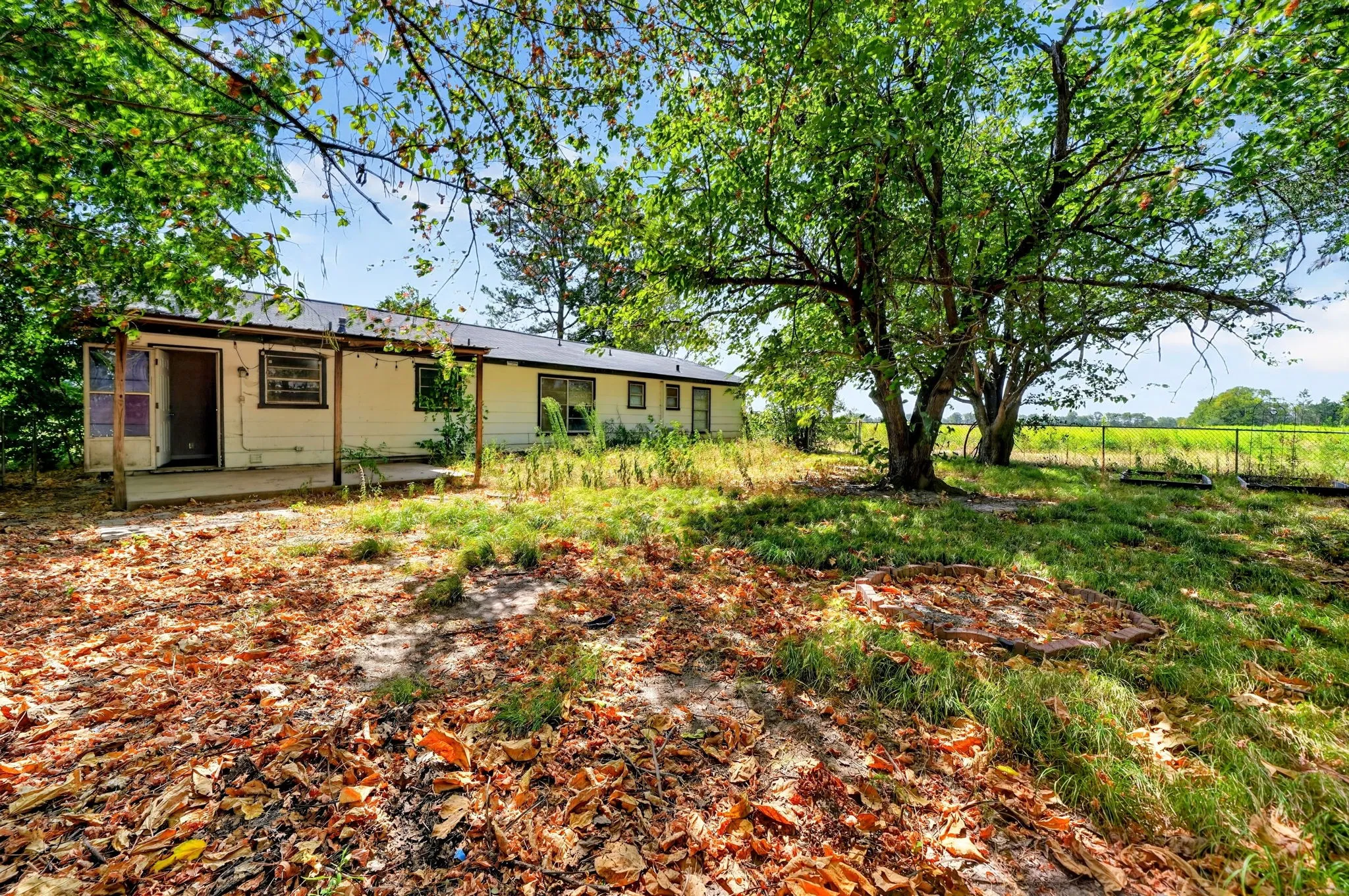 Single Family Residence For Sale in Delta County , 1020 10th Street, Cooper, Texas 75432, 4 Bedroom, 2 Bathroom, Garage spaces, 1,839 Sqft, built in 1972, Price $190,000, mls#21360728, Real Estate Agent in Cooper, Homes For Sale in Delta county, Homes For Sale in Cooper, Realtor in Cooper Texas, Real Estate Brokerage Independent Realty Texas, Luminita Cordes Realtor