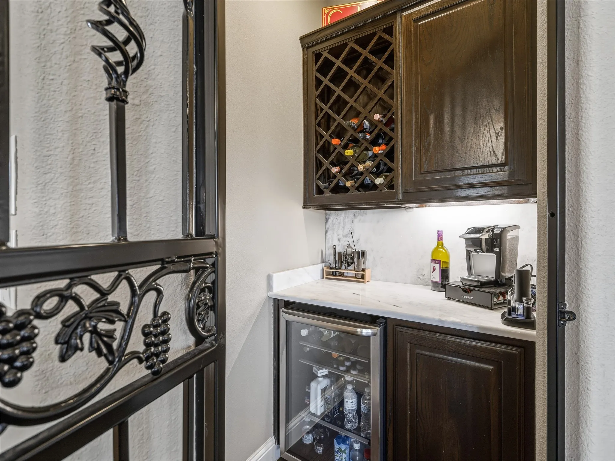 Single Family Residence For Sale in Collin County , 3712 Juniper Court, Celina, Texas 75009, 4 Bedroom, 4 Bathroom, 2 Garage spaces, 3,457 Sqft, built in 2014, mls#21354143, Real Estate Agent in Celina, Homes For Sale in Collin county, Homes For Sale in Celina, Realtor in Celina Texas, Real Estate Brokerage Independent Realty Texas, Luminita Cordes Realtor