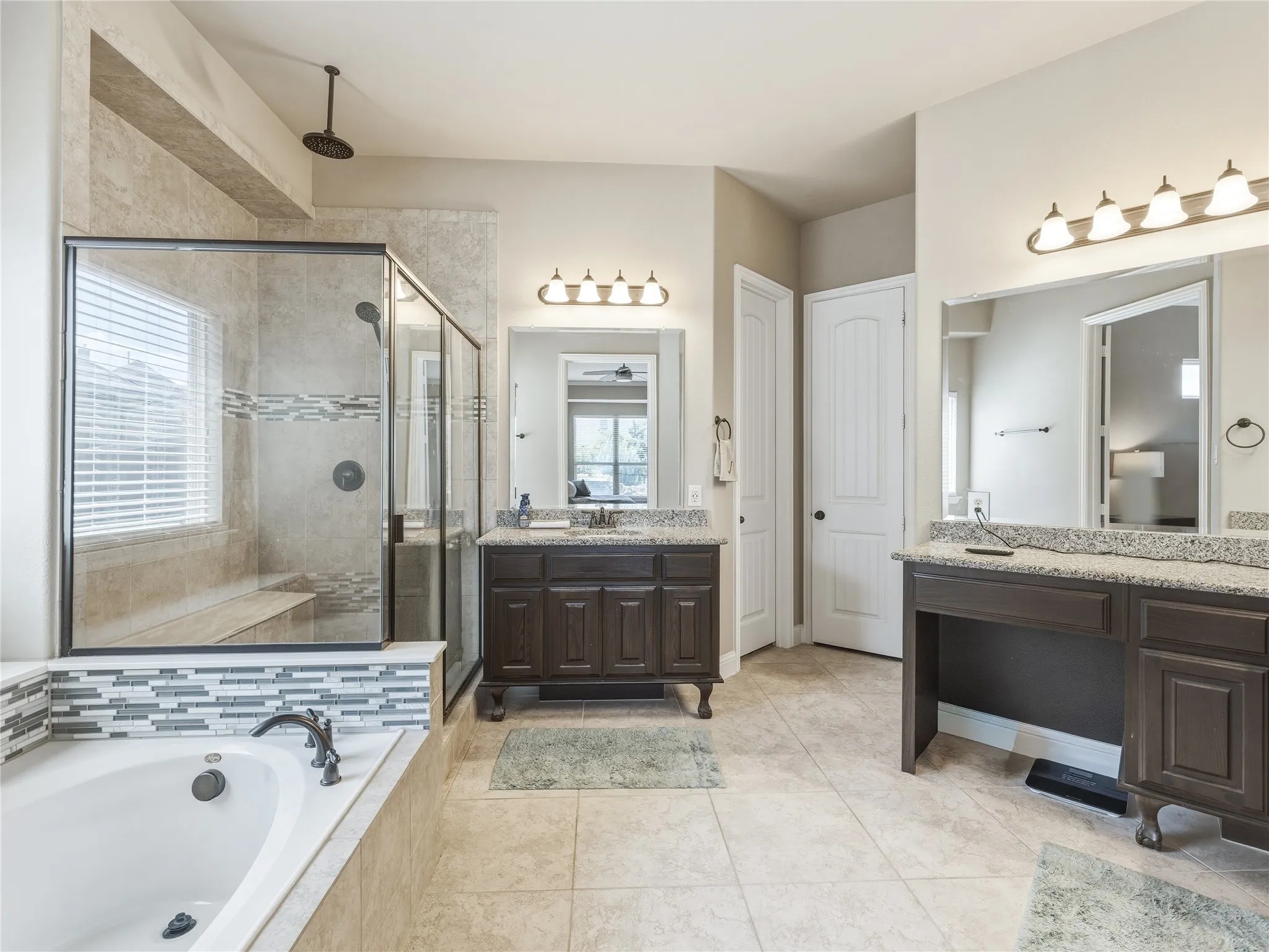 Single Family Residence For Sale in Collin County , 3712 Juniper Court, Celina, Texas 75009, 4 Bedroom, 4 Bathroom, 2 Garage spaces, 3,457 Sqft, built in 2014, mls#21354143, Real Estate Agent in Celina, Homes For Sale in Collin county, Homes For Sale in Celina, Realtor in Celina Texas, Real Estate Brokerage Independent Realty Texas, Luminita Cordes Realtor