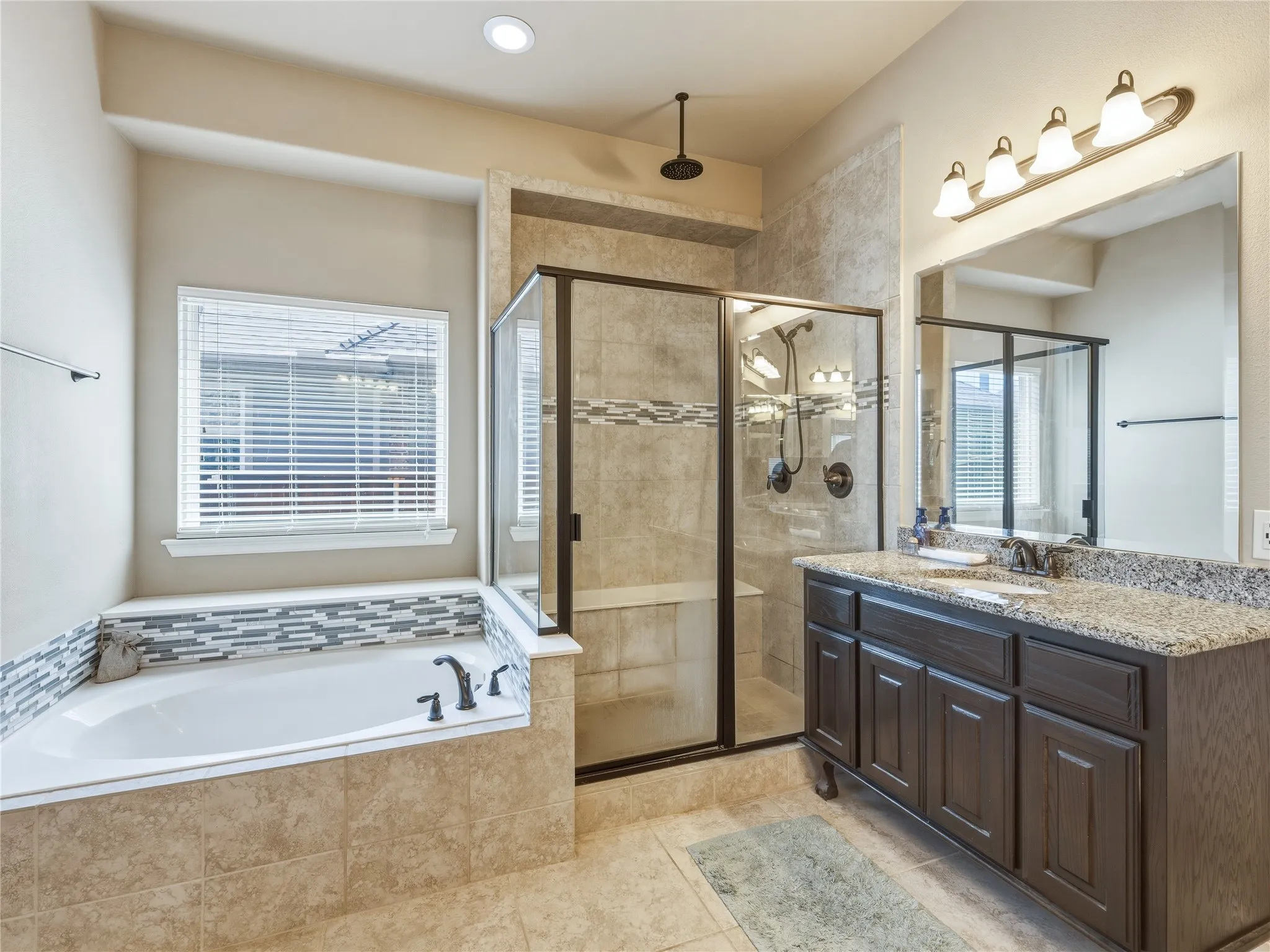 Single Family Residence For Sale in Collin County , 3712 Juniper Court, Celina, Texas 75009, 4 Bedroom, 4 Bathroom, 2 Garage spaces, 3,457 Sqft, built in 2014, mls#21354143, Real Estate Agent in Celina, Homes For Sale in Collin county, Homes For Sale in Celina, Realtor in Celina Texas, Real Estate Brokerage Independent Realty Texas, Luminita Cordes Realtor
