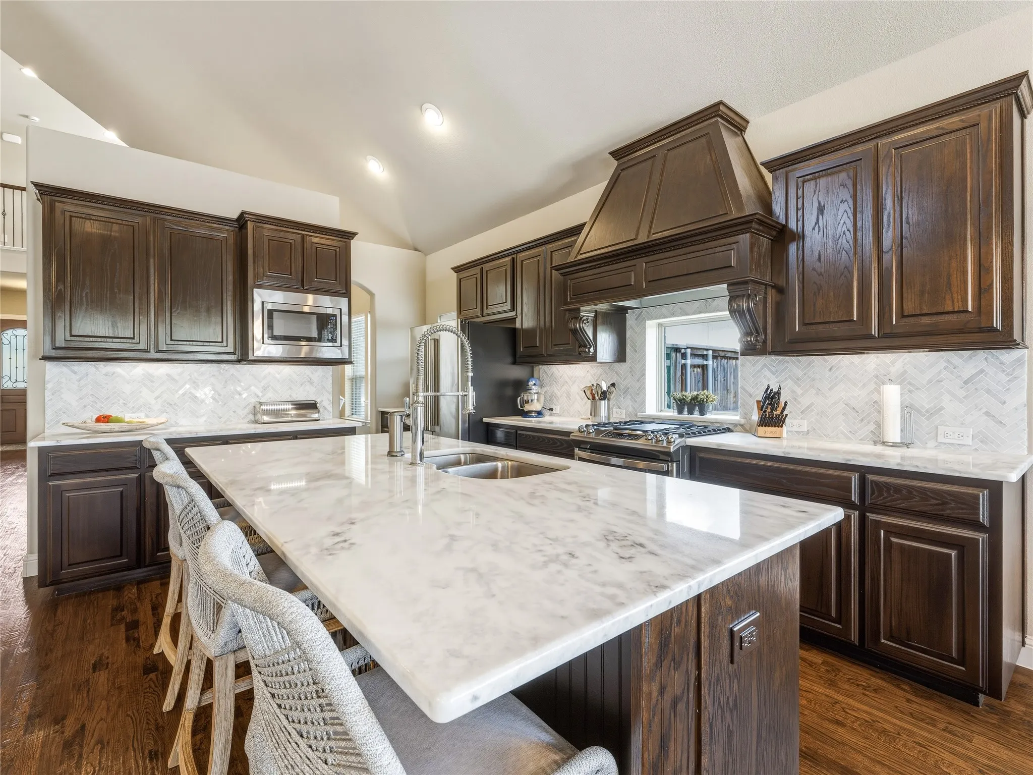 Single Family Residence For Sale in Collin County , 3712 Juniper Court, Celina, Texas 75009, 4 Bedroom, 4 Bathroom, 2 Garage spaces, 3,457 Sqft, built in 2014, mls#21354143, Real Estate Agent in Celina, Homes For Sale in Collin county, Homes For Sale in Celina, Realtor in Celina Texas, Real Estate Brokerage Independent Realty Texas, Luminita Cordes Realtor