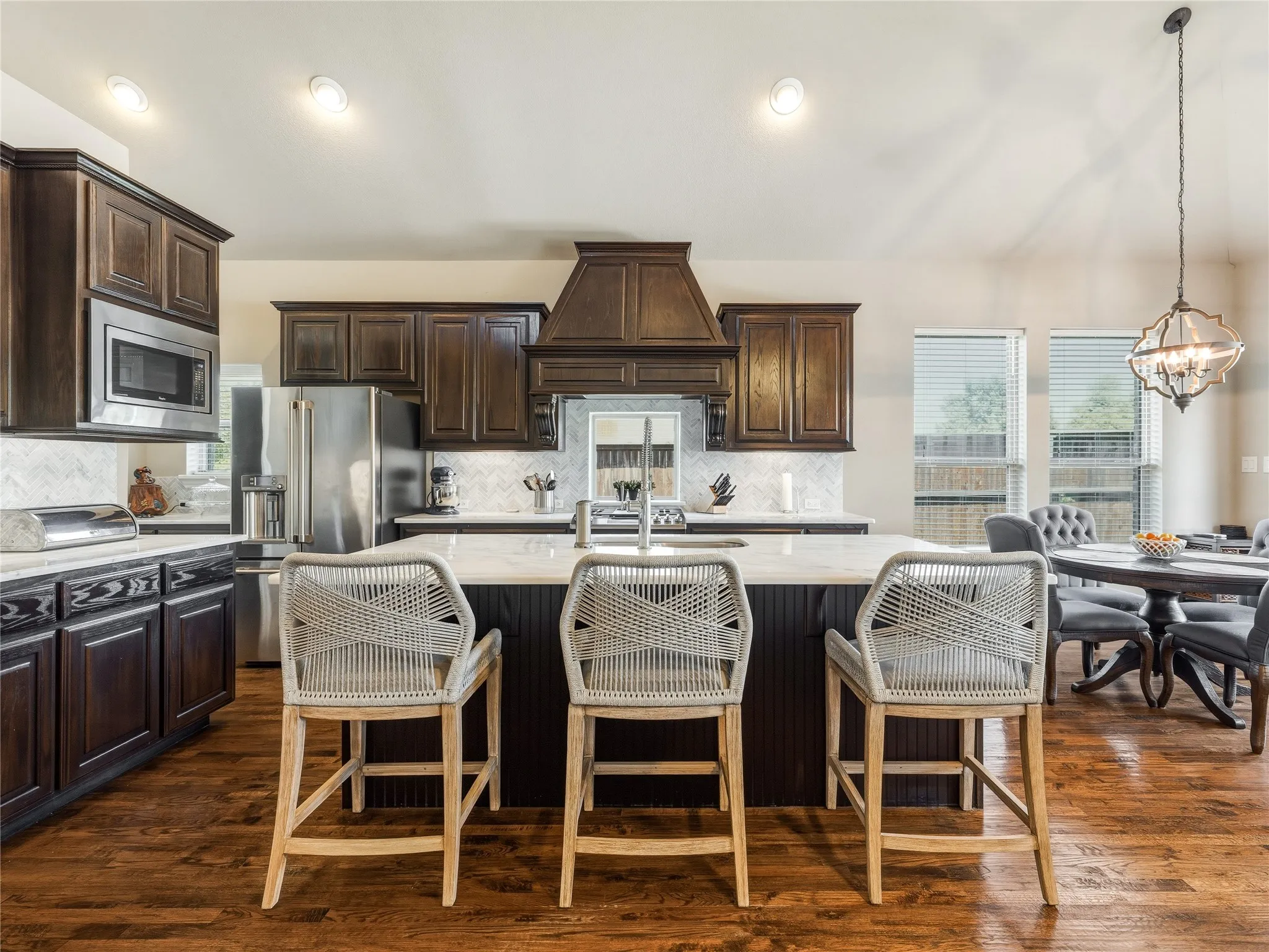 Single Family Residence For Sale in Collin County , 3712 Juniper Court, Celina, Texas 75009, 4 Bedroom, 4 Bathroom, 2 Garage spaces, 3,457 Sqft, built in 2014, mls#21354143, Real Estate Agent in Celina, Homes For Sale in Collin county, Homes For Sale in Celina, Realtor in Celina Texas, Real Estate Brokerage Independent Realty Texas, Luminita Cordes Realtor