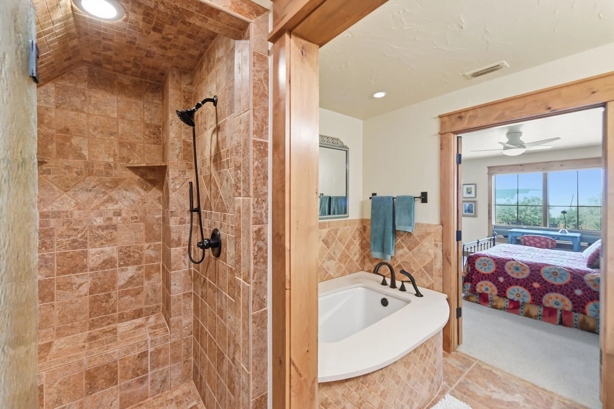 Single Family Residence For Sale in Palo Pinto County , 1165 Grandview Drive, Graford, Texas 76449, 3 Bedroom, 5 Bathroom, 1 Garage spaces, 2,723 Sqft, built in 2008, mls#21360817, Real Estate Agent in Graford, Homes For Sale in Palo Pinto county, Homes For Sale in Graford, Realtor in Graford Texas, Real Estate Brokerage Independent Realty Texas, Luminita Cordes Realtor