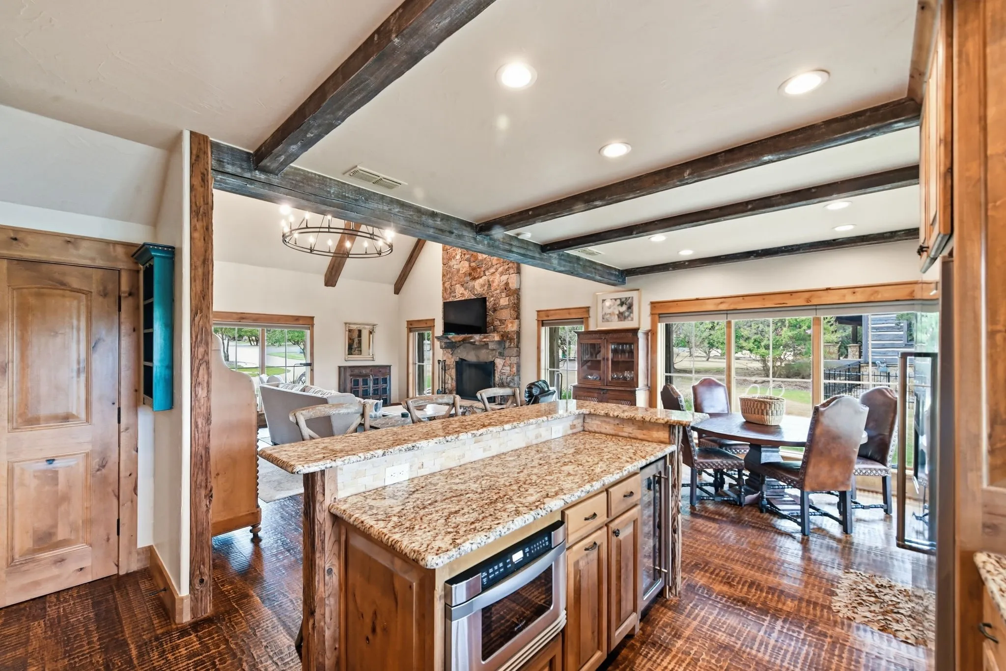 Single Family Residence For Sale in Palo Pinto County , 1165 Grandview Drive, Graford, Texas 76449, 3 Bedroom, 5 Bathroom, 1 Garage spaces, 2,723 Sqft, built in 2008, mls#21360817, Real Estate Agent in Graford, Homes For Sale in Palo Pinto county, Homes For Sale in Graford, Realtor in Graford Texas, Real Estate Brokerage Independent Realty Texas, Luminita Cordes Realtor