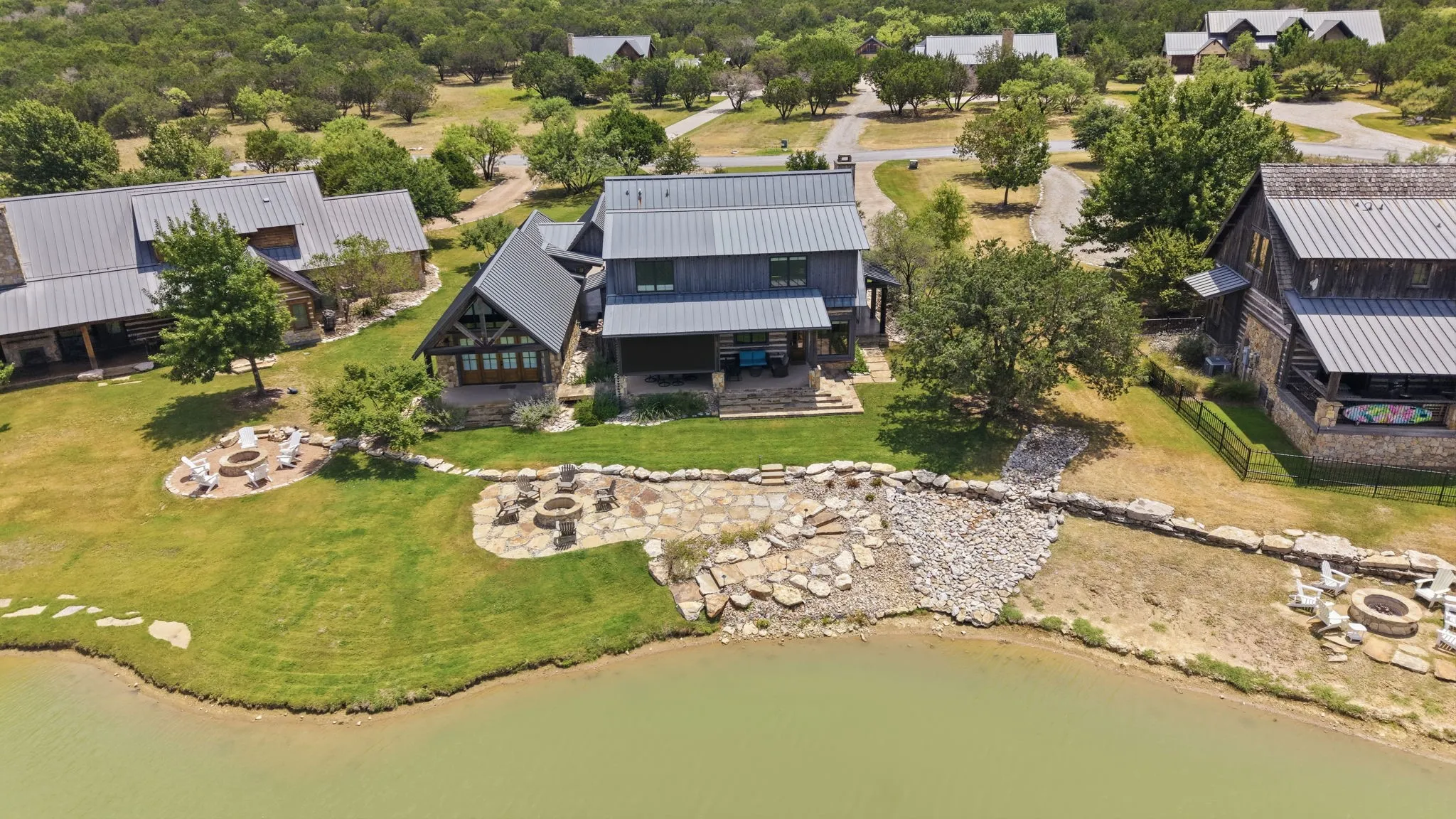 Single Family Residence For Sale in Palo Pinto County , 1165 Grandview Drive, Graford, Texas 76449, 3 Bedroom, 5 Bathroom, 1 Garage spaces, 2,723 Sqft, built in 2008, mls#21360817, Real Estate Agent in Graford, Homes For Sale in Palo Pinto county, Homes For Sale in Graford, Realtor in Graford Texas, Real Estate Brokerage Independent Realty Texas, Luminita Cordes Realtor