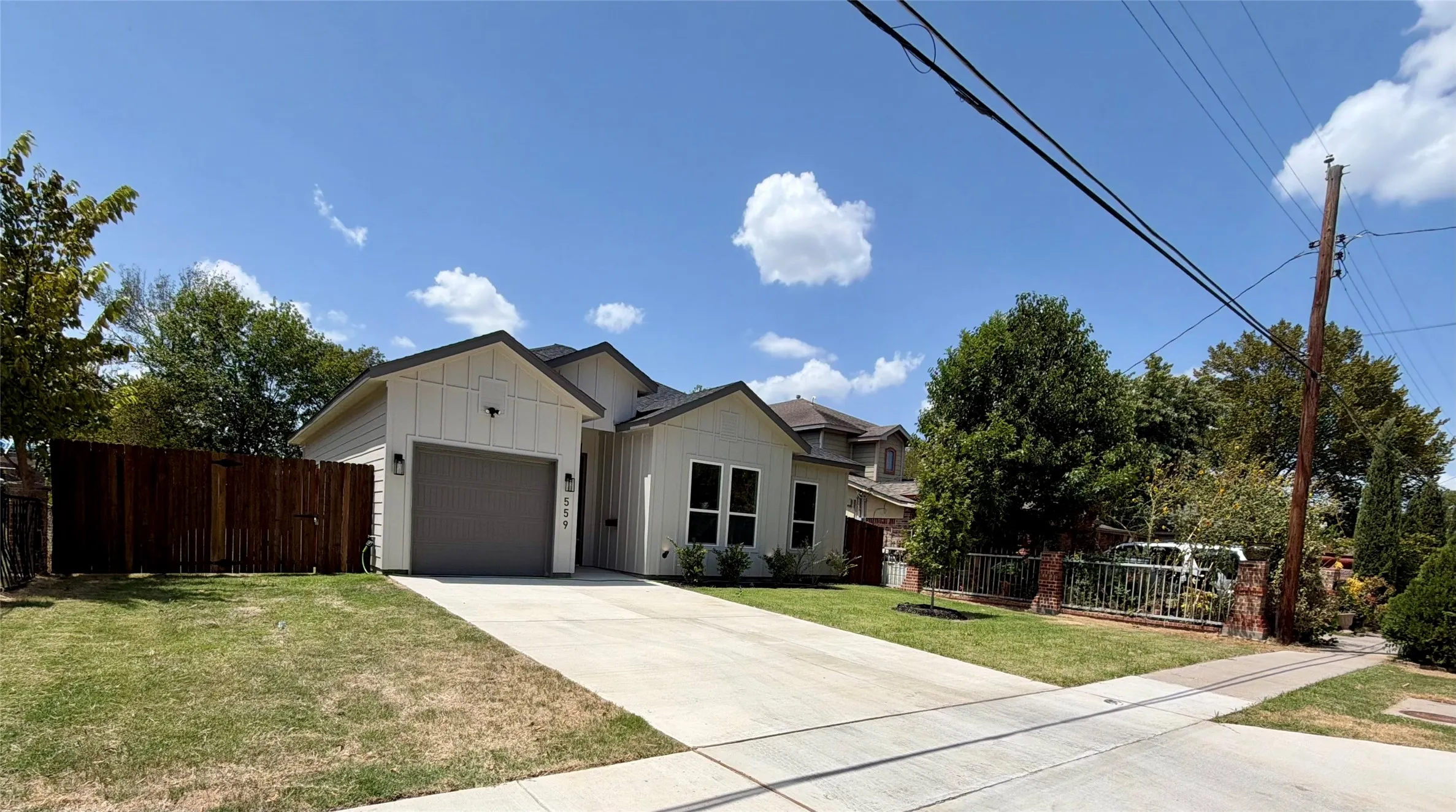 Single Family Residence For Sale in Dallas County , 559 Pleasant Vista Drive, Dallas, Texas 75217, 4 Bedroom, 2 Bathroom, 1 Garage spaces, 1,612 Sqft, built in 2026, mls#21360907, Real Estate Agent in Dallas, Homes For Sale in Dallas county, Homes For Sale in Dallas, Realtor in Dallas Texas, Real Estate Brokerage Independent Realty Texas, Luminita Cordes Realtor
