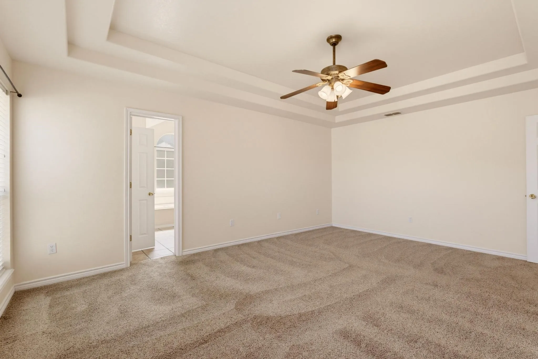 Single Family Residence For Sale in Taylor County , 201 Dollar Bill Drive, Abilene, Texas 79602, 4 Bedroom, 2 Bathroom, 2 Garage spaces, 2,083 Sqft, built in 2004, mls#21359530, Real Estate Agent in Abilene, Homes For Sale in Taylor county, Homes For Sale in Abilene, Realtor in Abilene Texas, Real Estate Brokerage Independent Realty Texas, Luminita Cordes Realtor